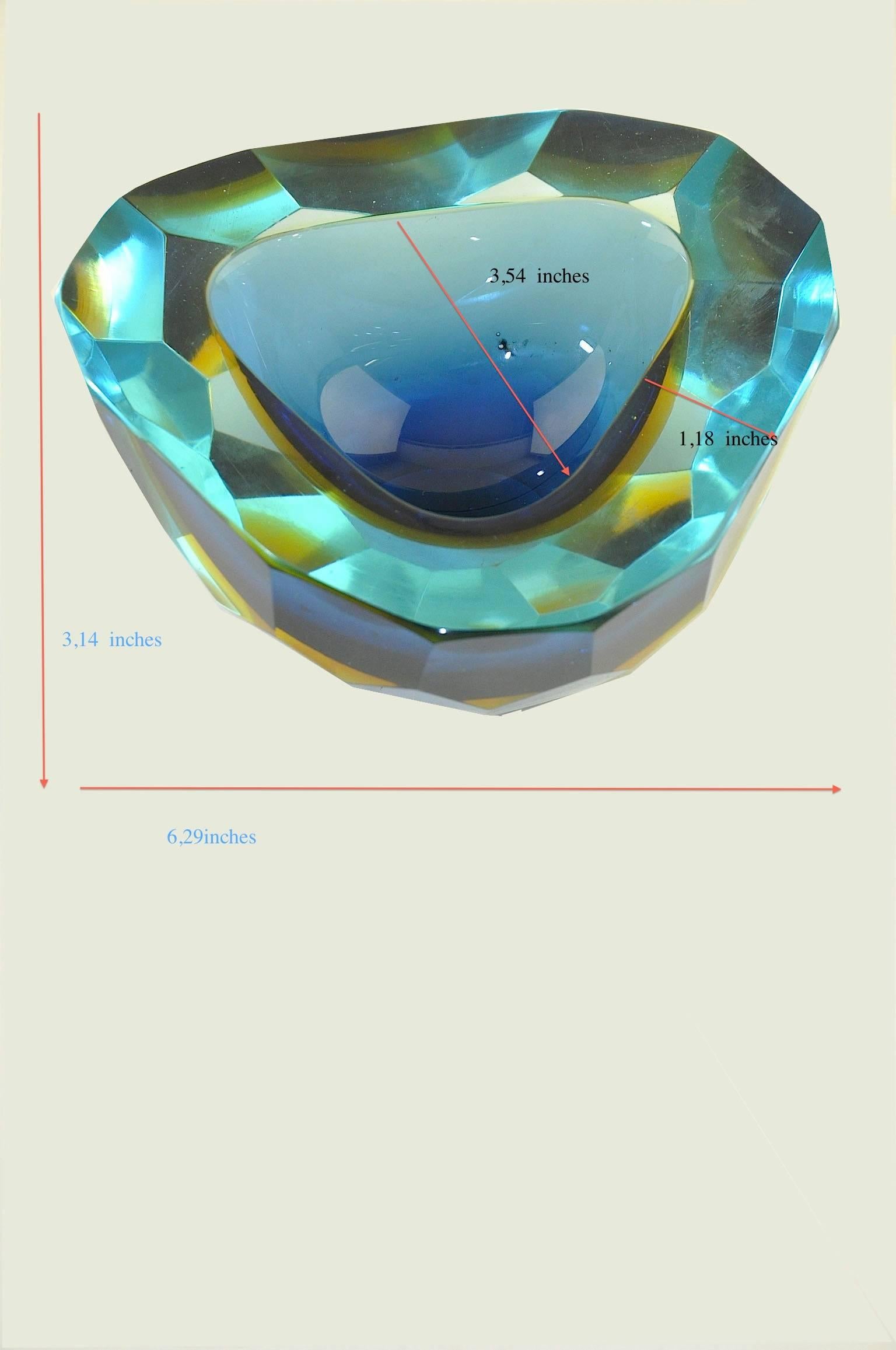 Murano Faceted Glass 1950 Italian Diamond Shaped Large Ashtray by Flavio Poli 2