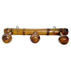 Vintage-Garderobe aus Holz, Frankreich, 1940er Jahre