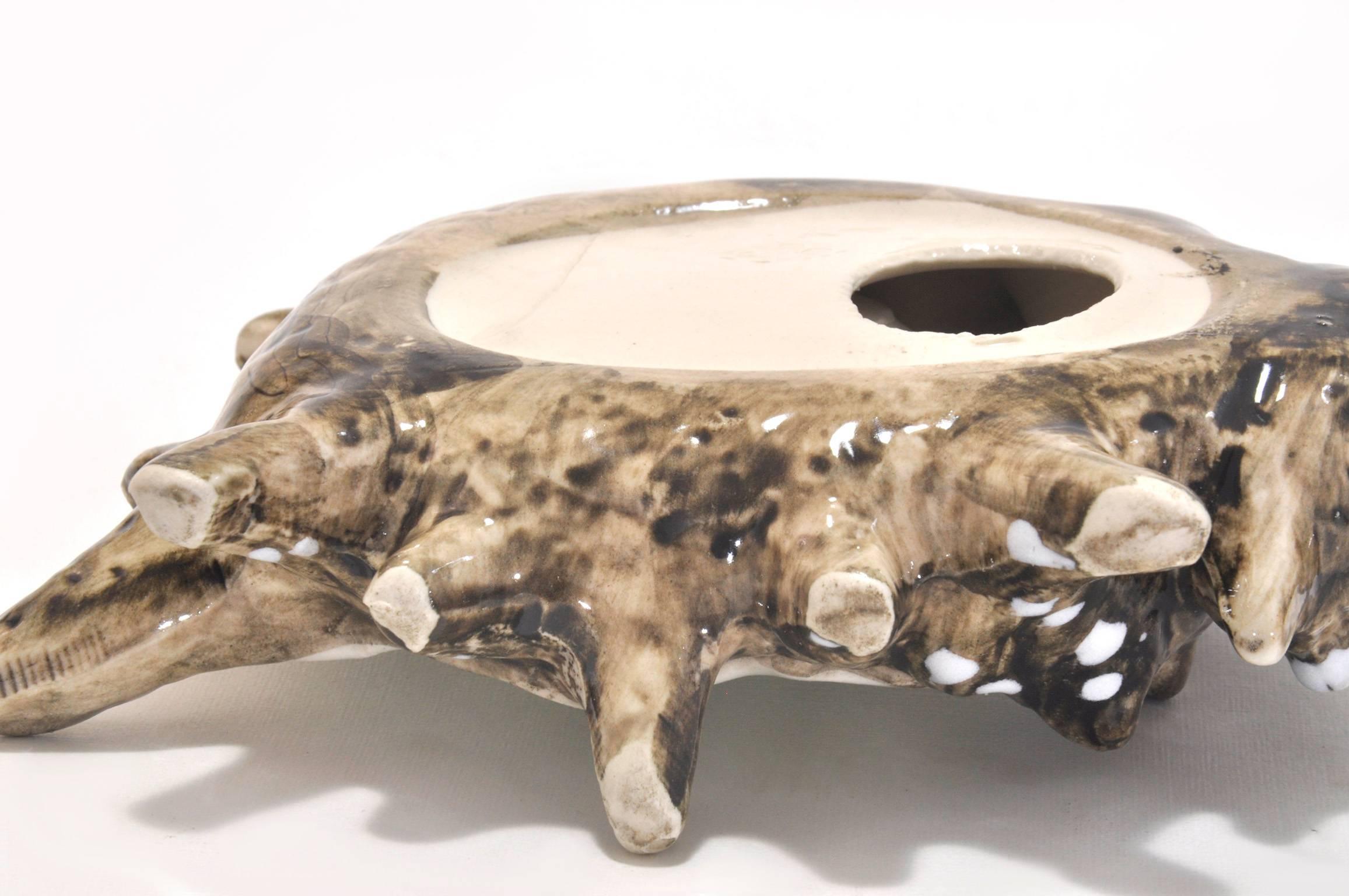 Beautiful Ceramic Shell Ashtray 1