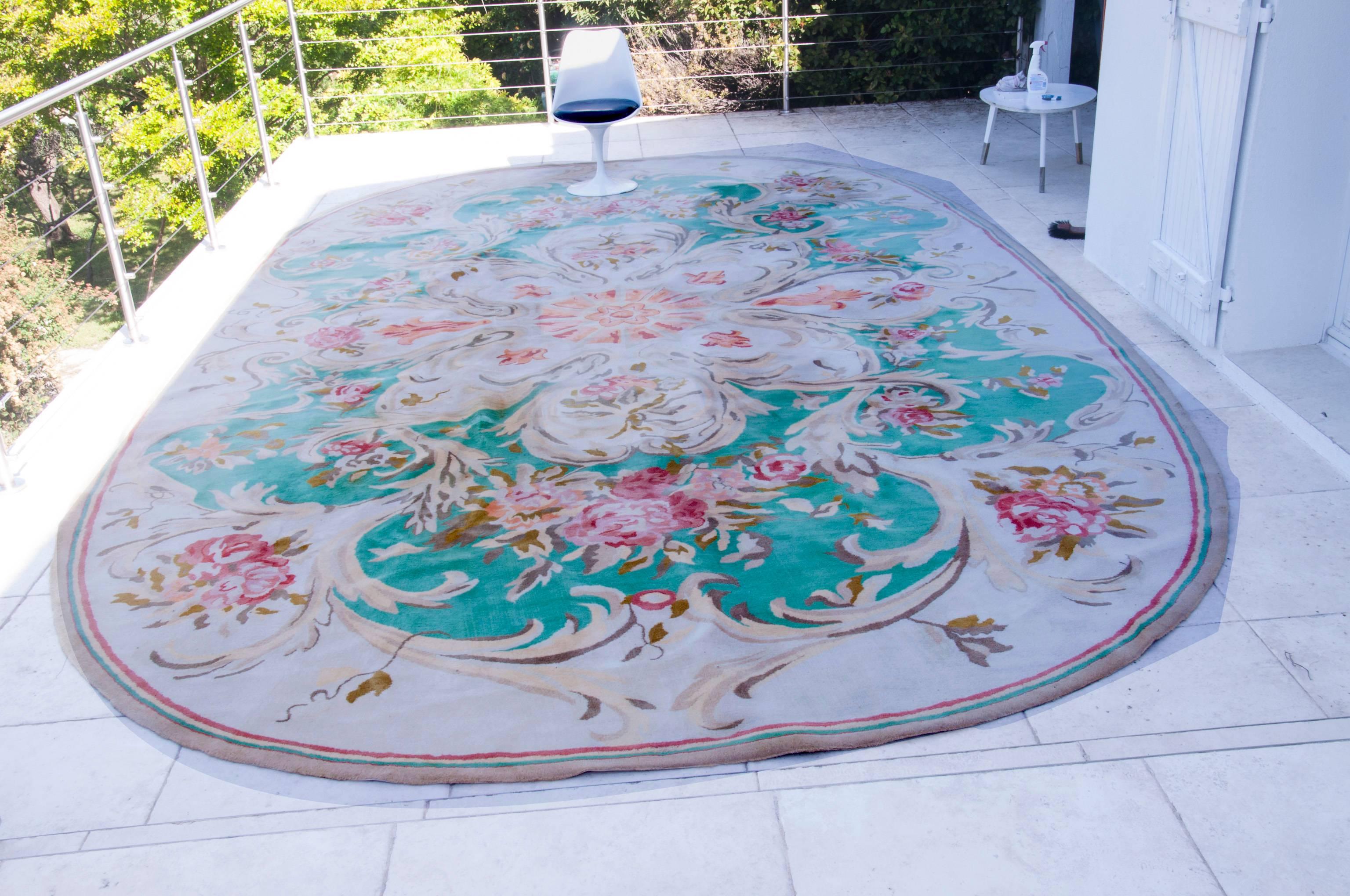 Huge Antique French Savonnerie Carpet In Good Condition In Auribeau sur Siagne, FR