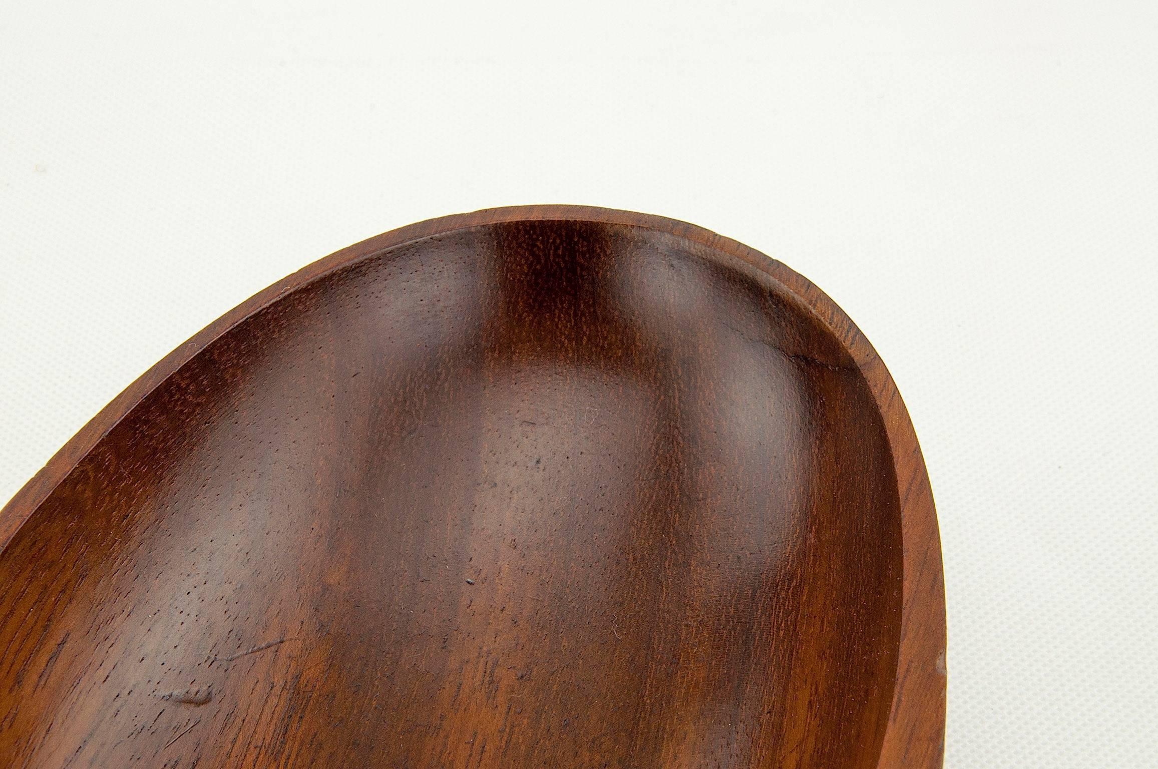 Austrian Double Bowl Hand-Carved in Teak, Cast Brass and Leather Handle by Carl Auböck