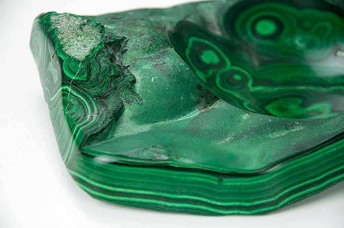 20th Century Large Malachite Ashtray or Vide Poche with Polished Scoop