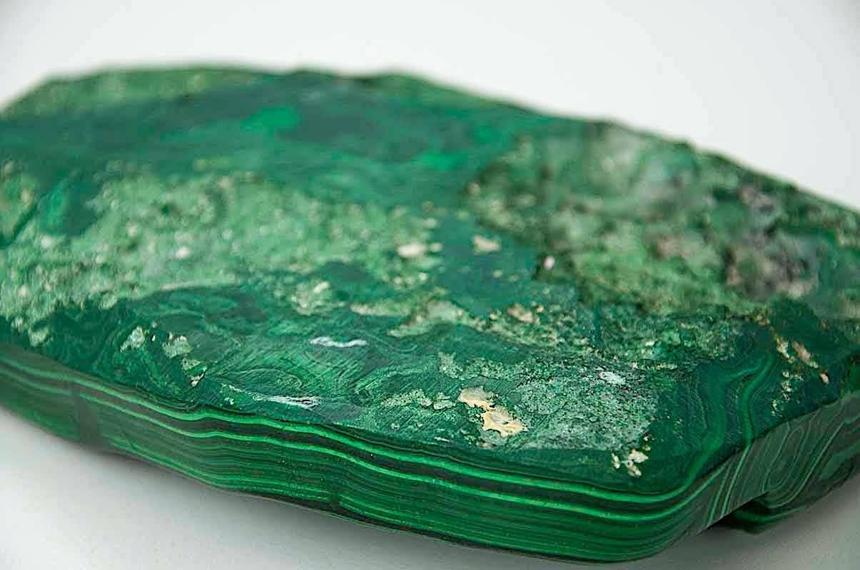 Large Malachite Ashtray or Vide Poche with Polished Scoop 1