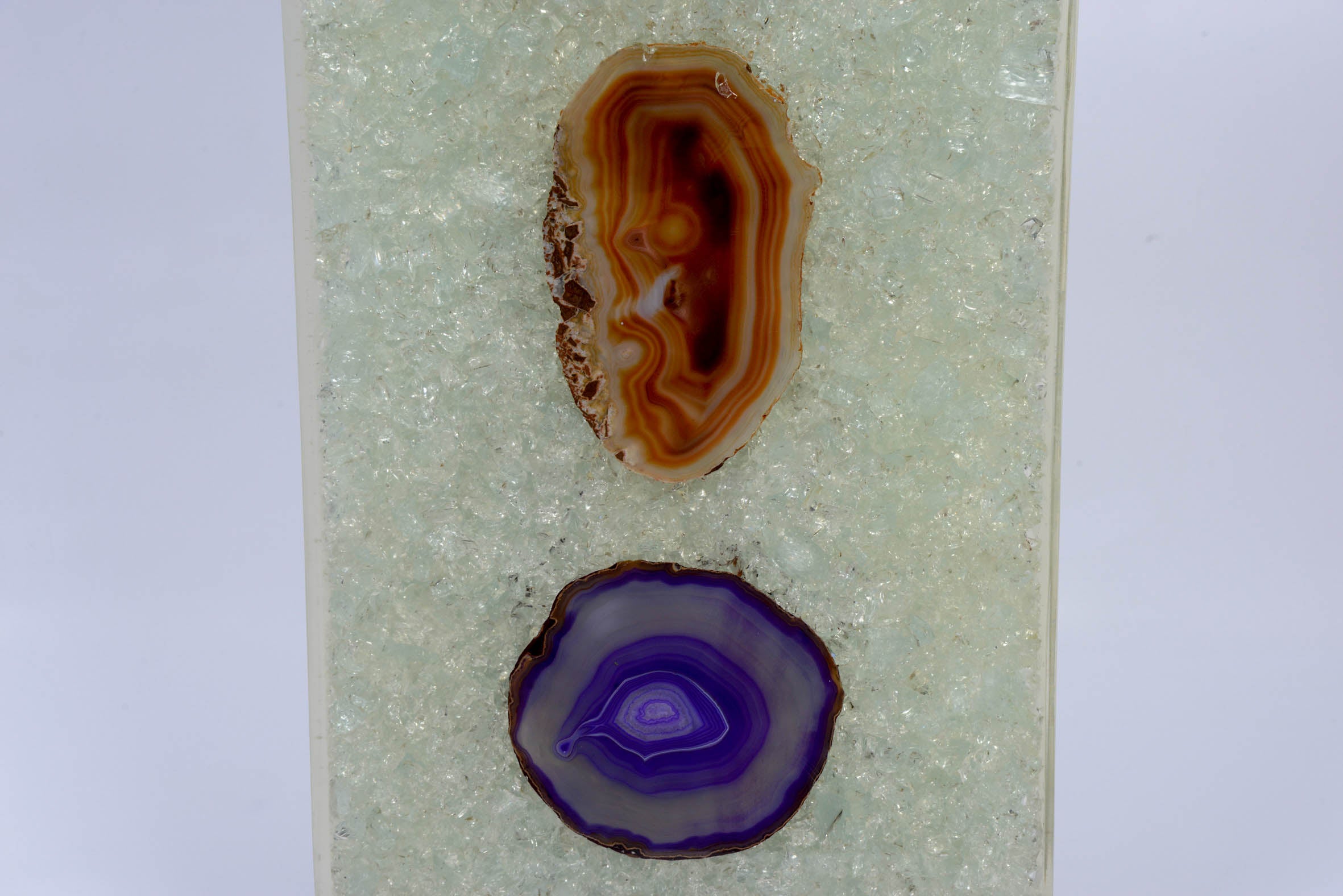 Pair of Table Lamps in Resin and Agate. 3