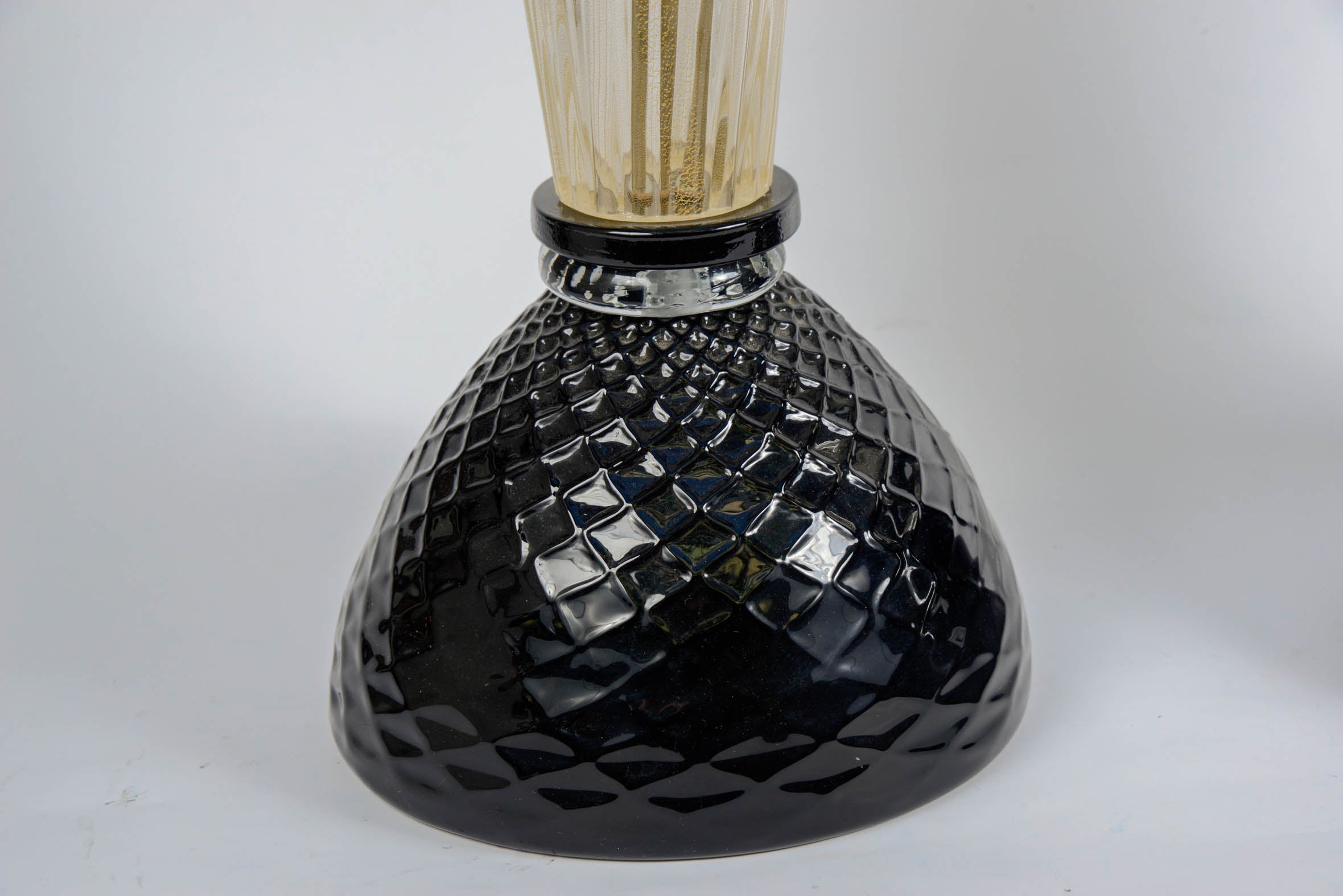 Pair of Table Lamps in Gold and Black Murano Glass In Excellent Condition In Saint ouen, FR