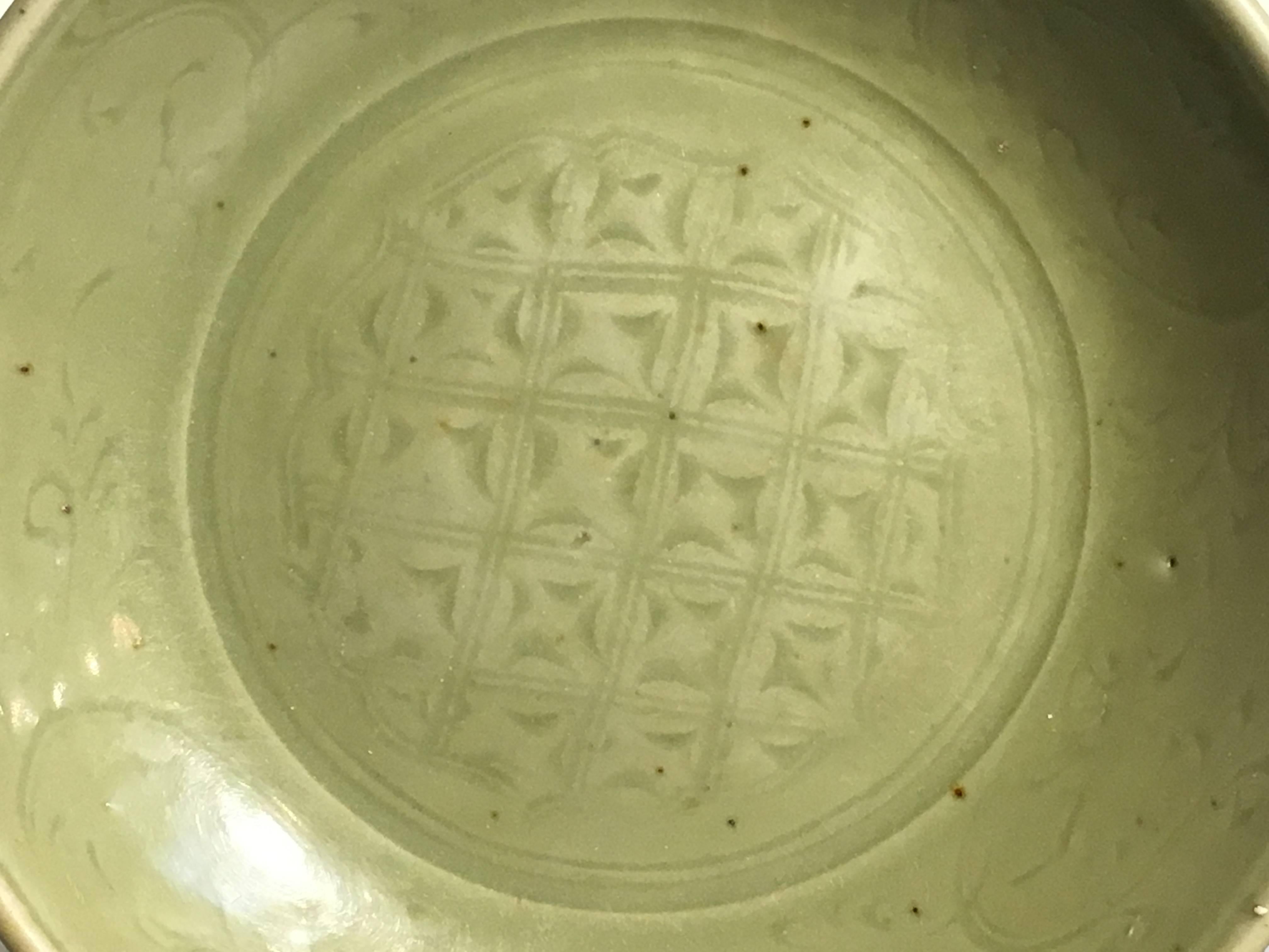 Glazed Ming Dynasty Longquan Celadon Dish with Geometric Design, 15th Century For Sale