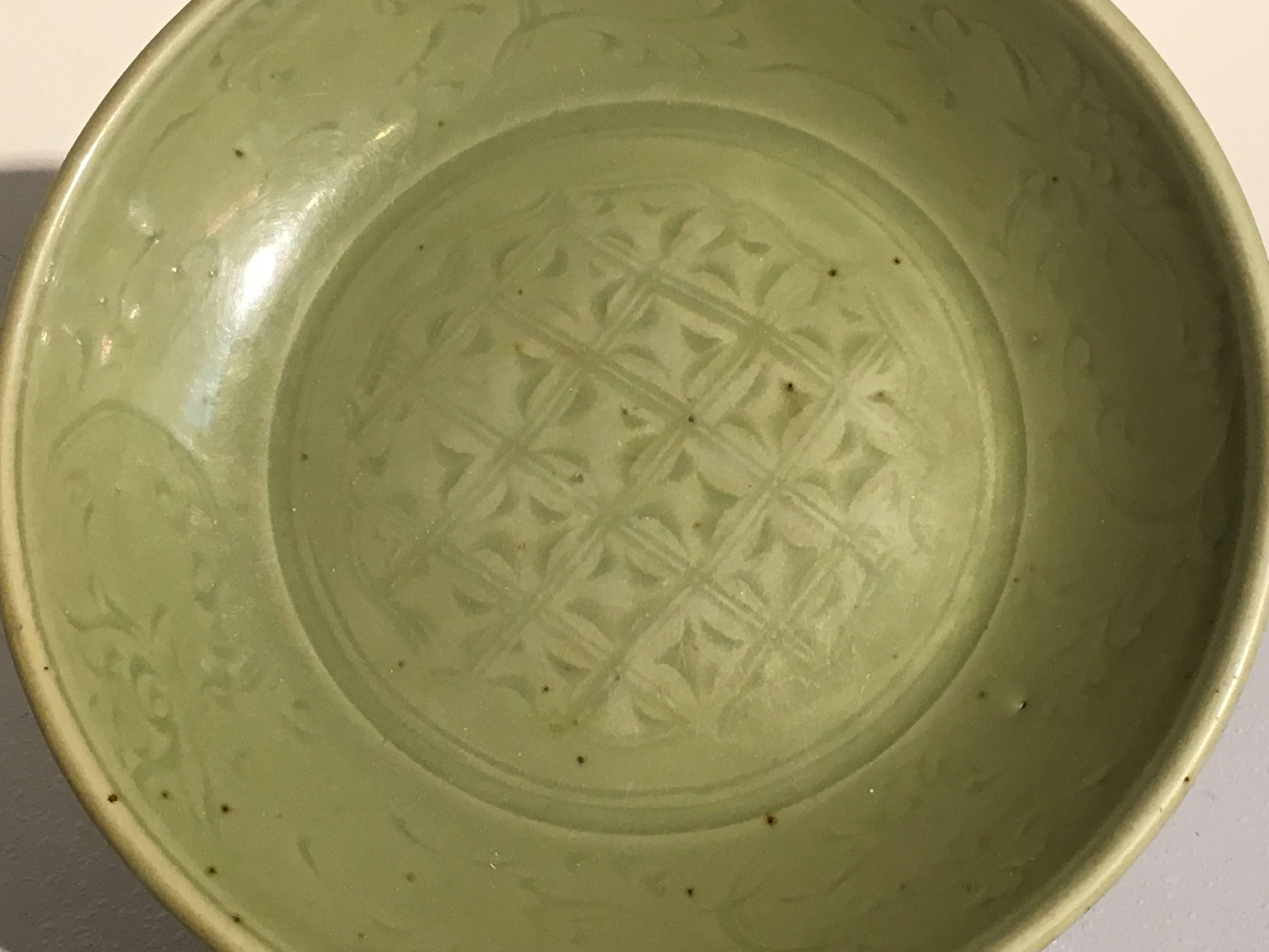 Chinese Ming Dynasty Longquan Celadon Dish with Geometric Design, 15th Century For Sale