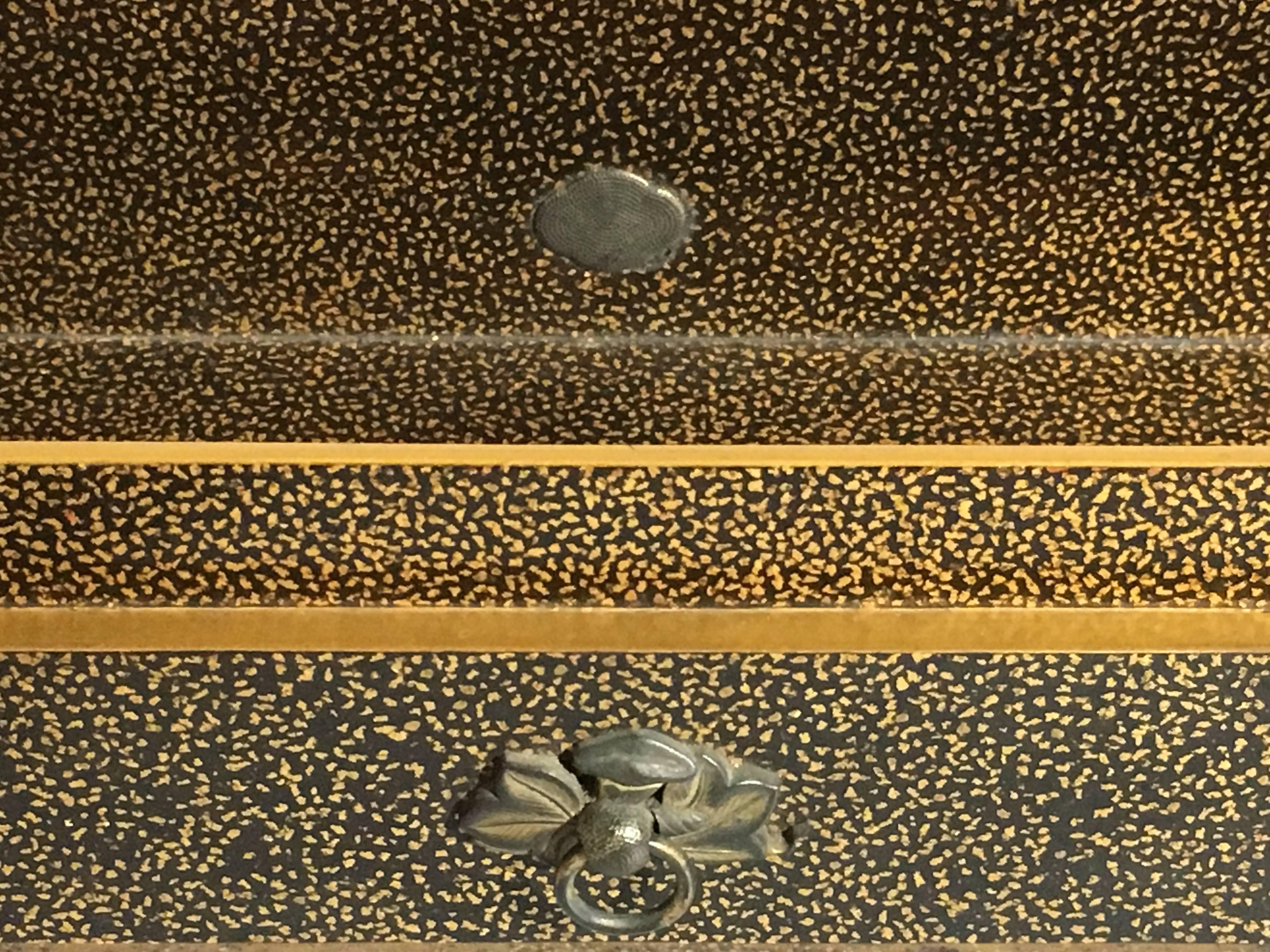 Japanische lange Lackdose aus der japanischen Edo-Periode der Igarashi-Schule, Tanzaku-Bako im Angebot 3