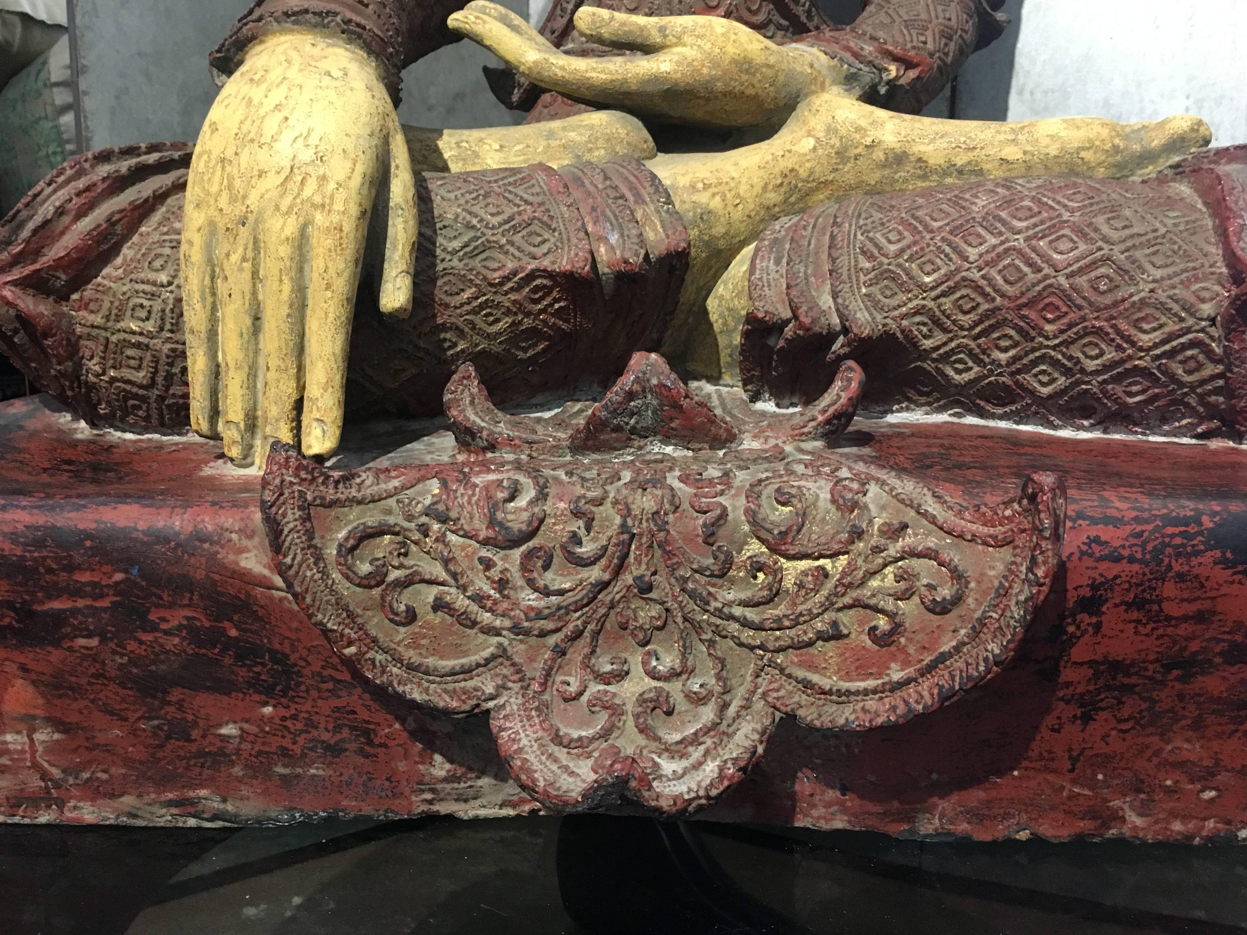 Life-Sized Burmese Dry Lacquer Buddha in Royal Attire, Early 20th Century 5