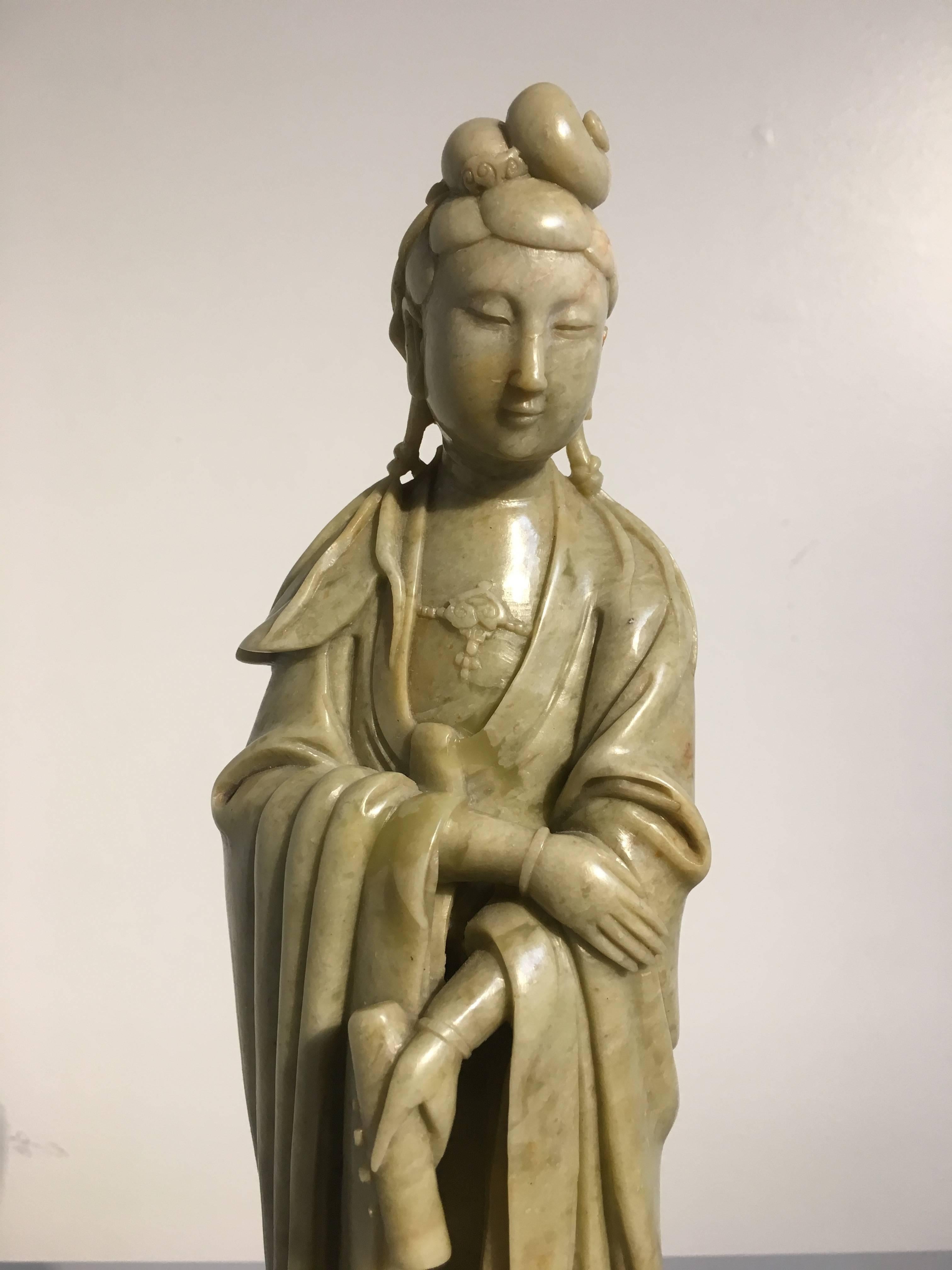 Hand-Carved Chinese Republic Period Carved Soapstone Guanyin, Early 20th Century