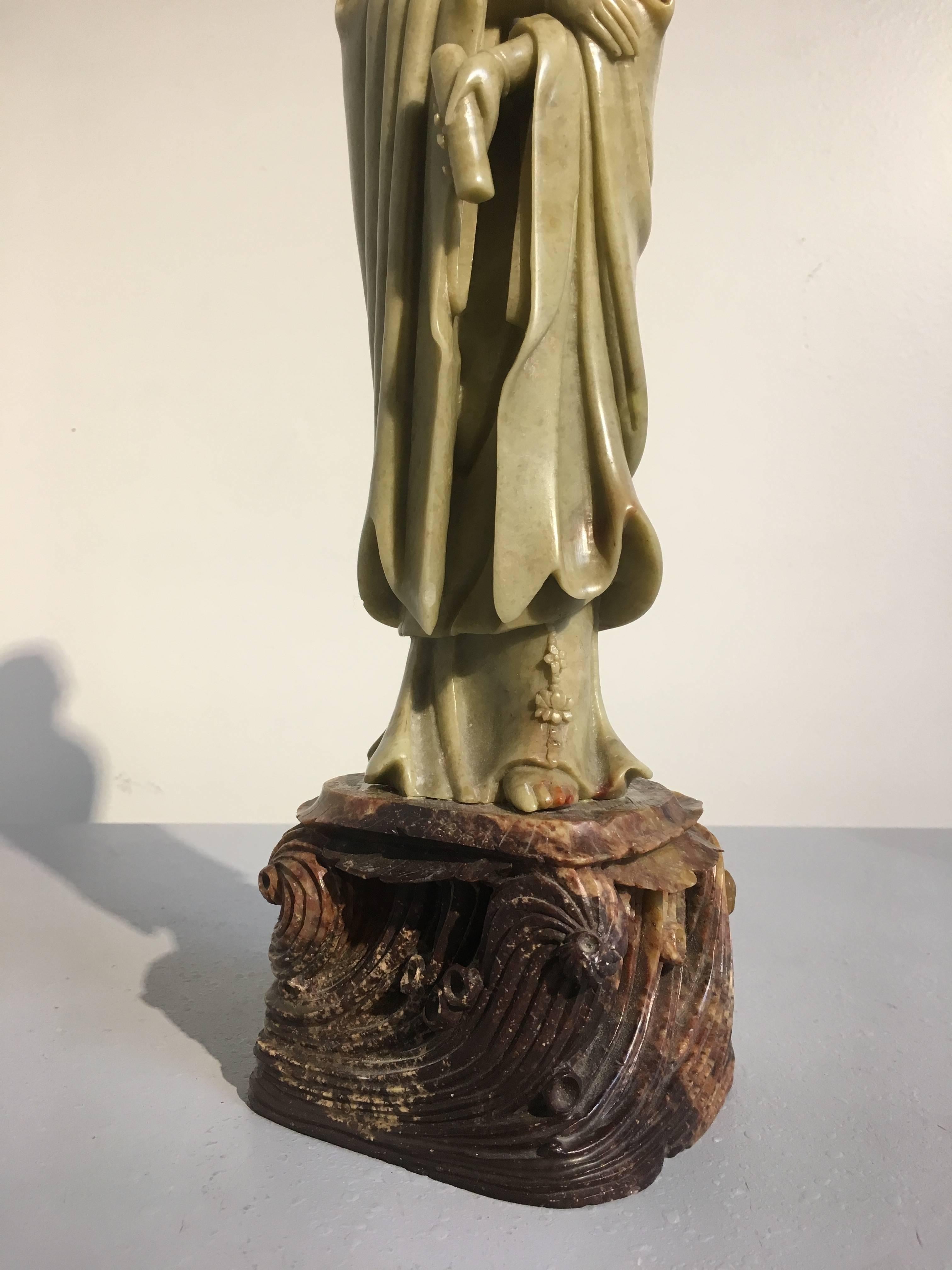 Chinese Republic Period Carved Soapstone Guanyin, Early 20th Century 1
