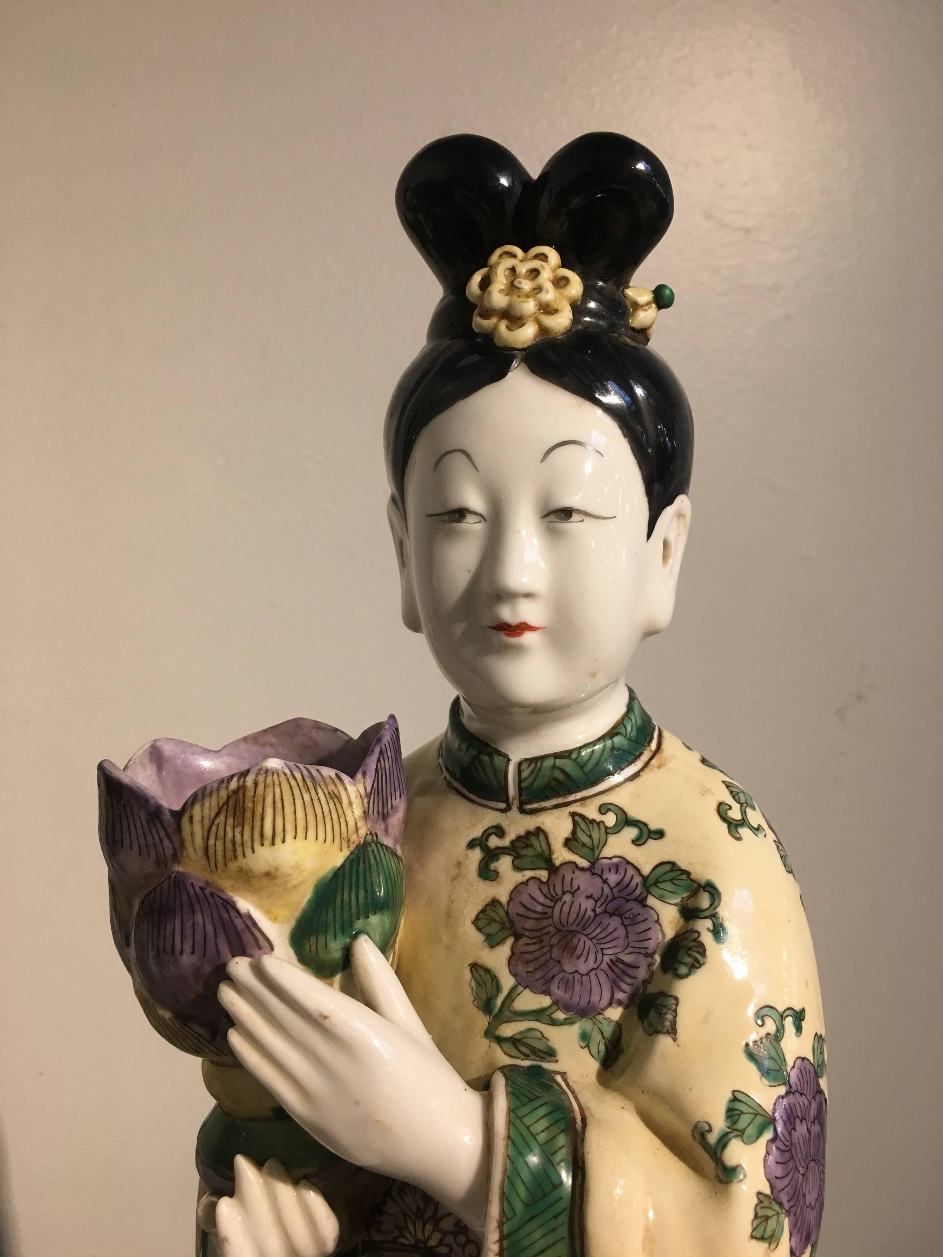 Enameled Pair of Chinese Export Porcelain Court Lady Candle Holders, Mid-20th Century For Sale