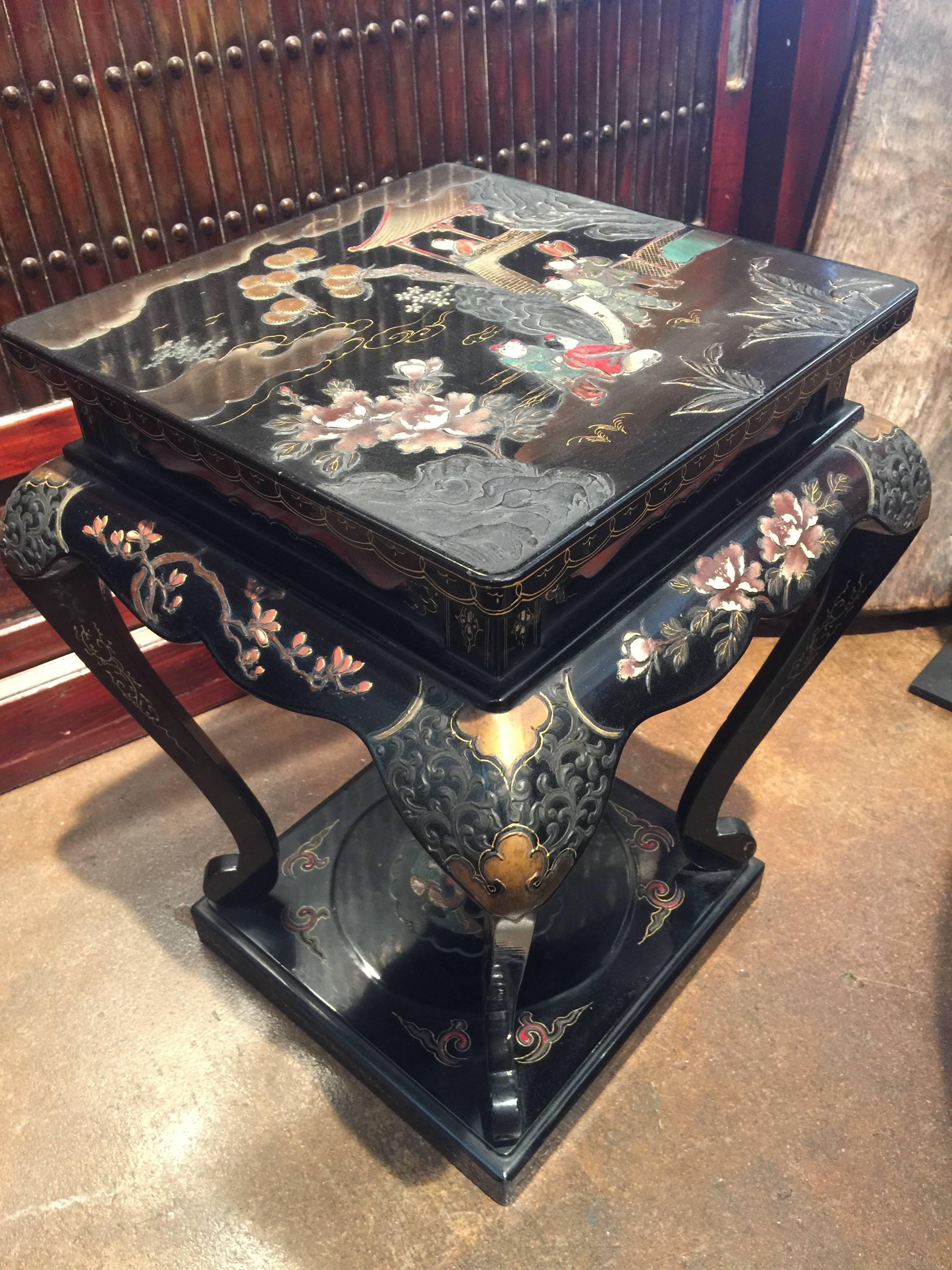 19th Century Japanese Meiji Lacquer Stand or Side Table 1