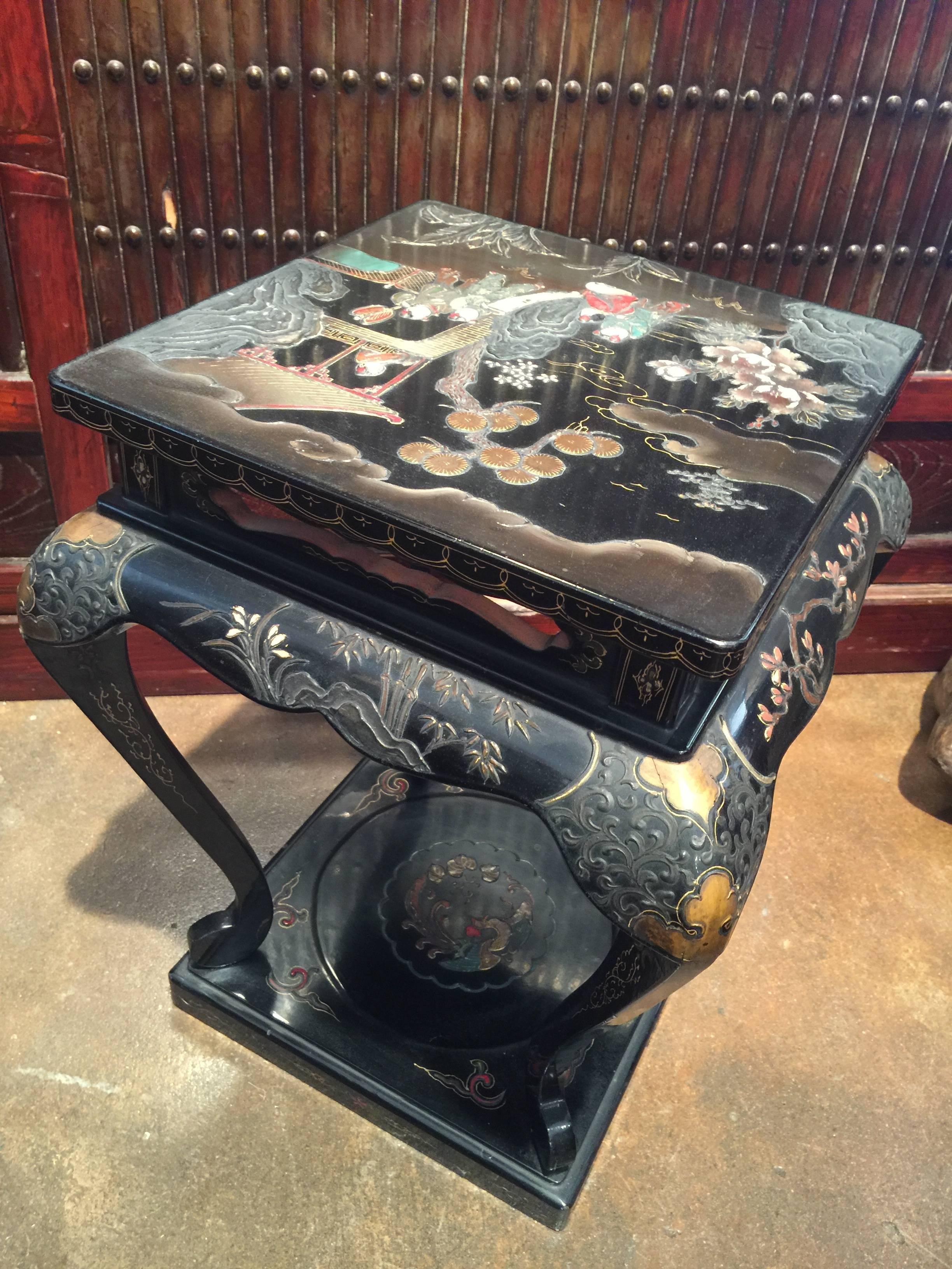 19th Century Japanese Meiji Lacquer Stand or Side Table 2