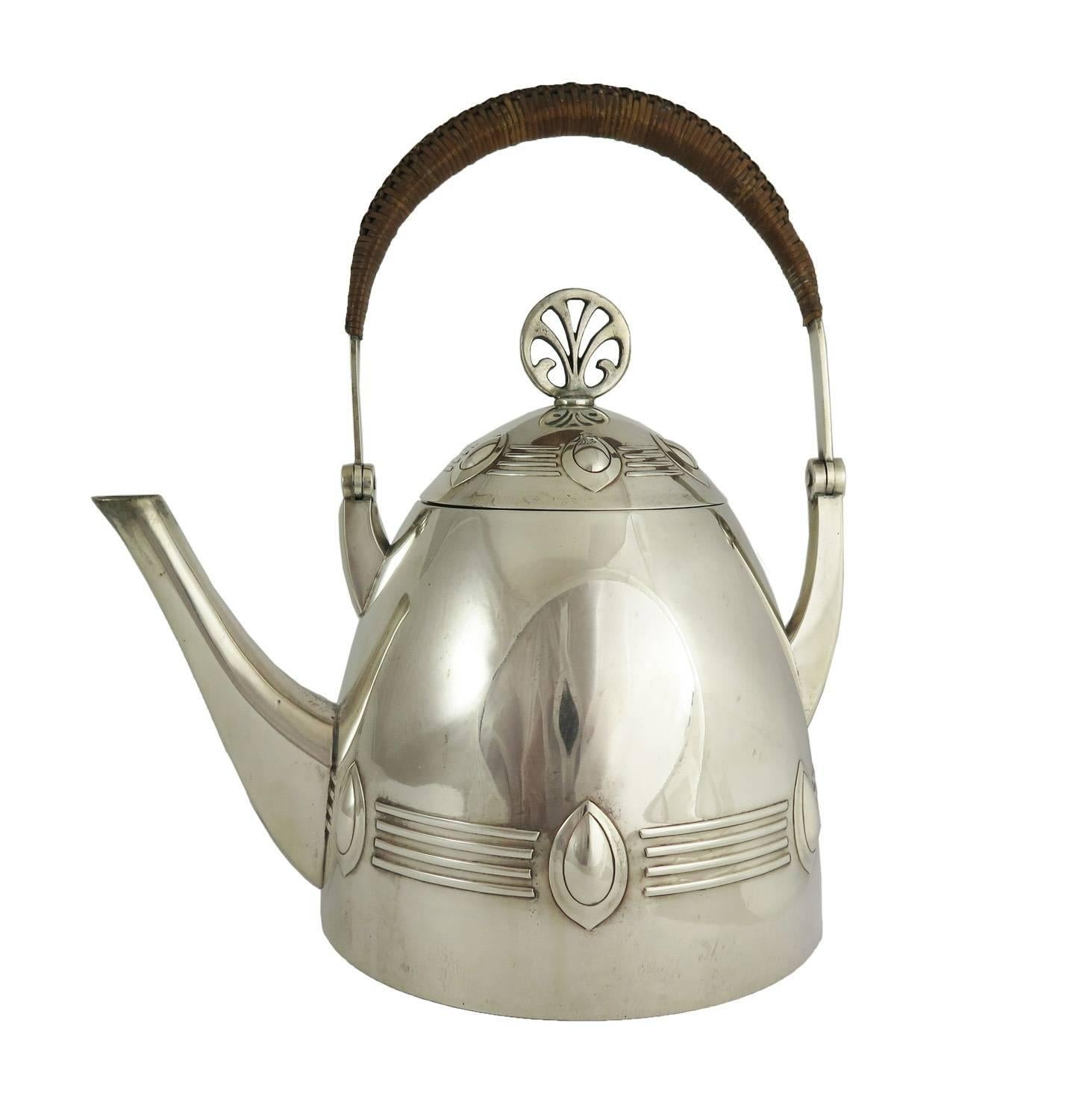 Silbernes Tee- und Kaffeeservice, WMF, Art nouveau, entworfen von Albert Mayer (Deutsch) im Angebot