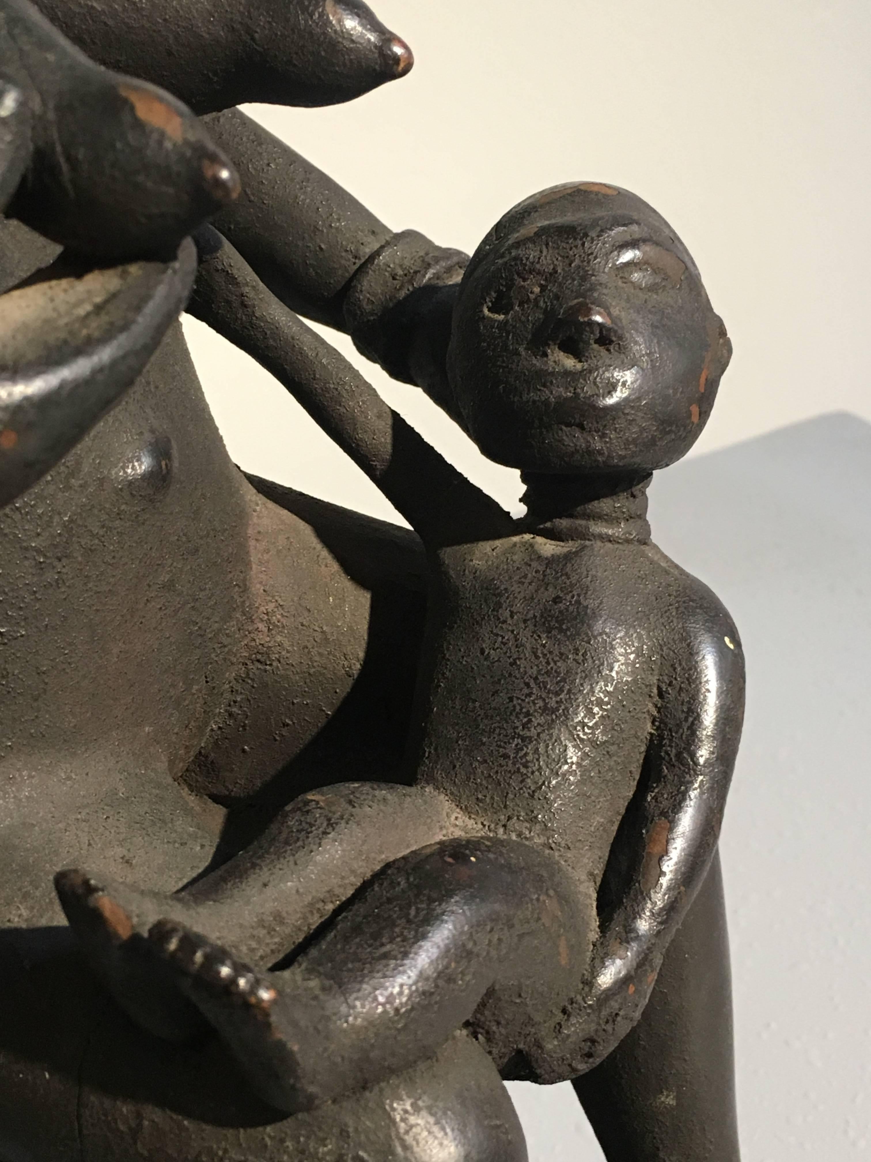 20th Century Ashanti Mother and Child Maternity Figure Carved by Osei Bonsu, Ghana For Sale