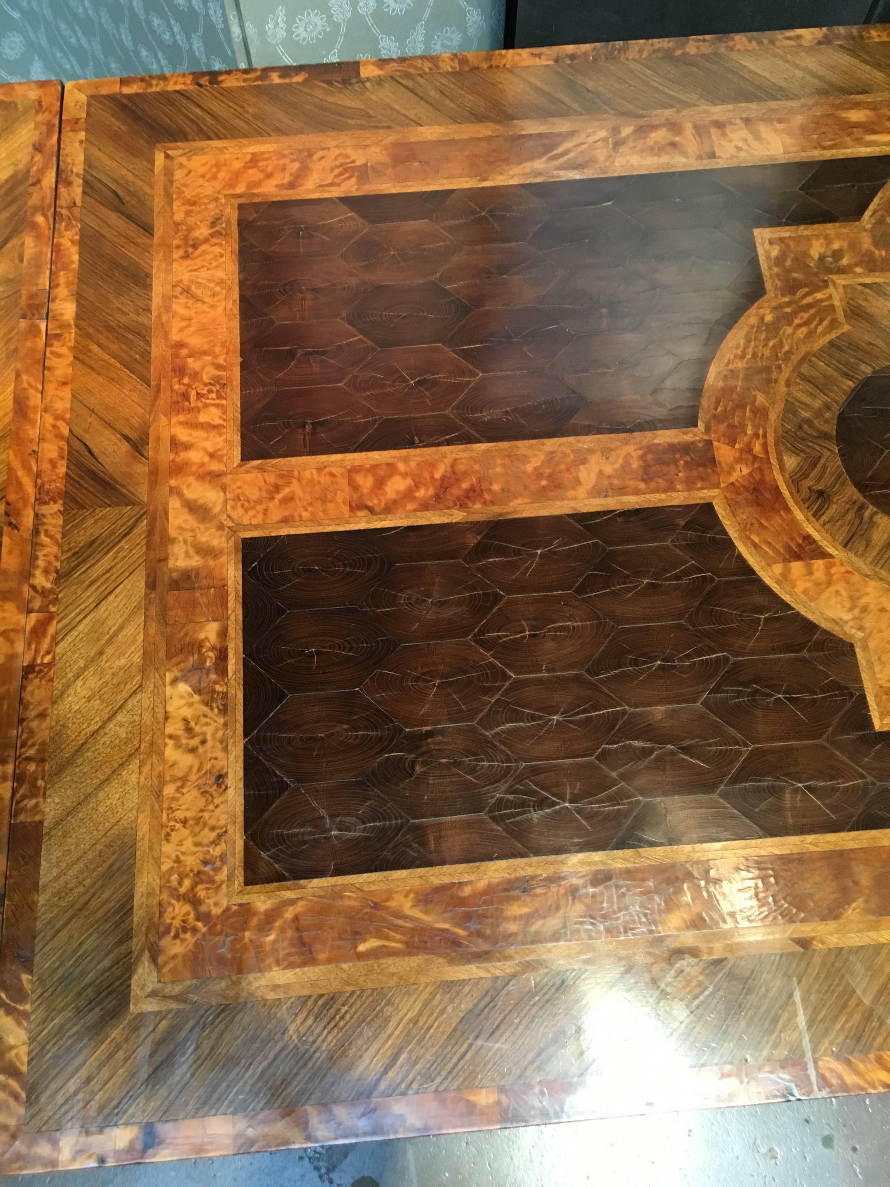 English George III Marquetry Extendable Dining Table 1