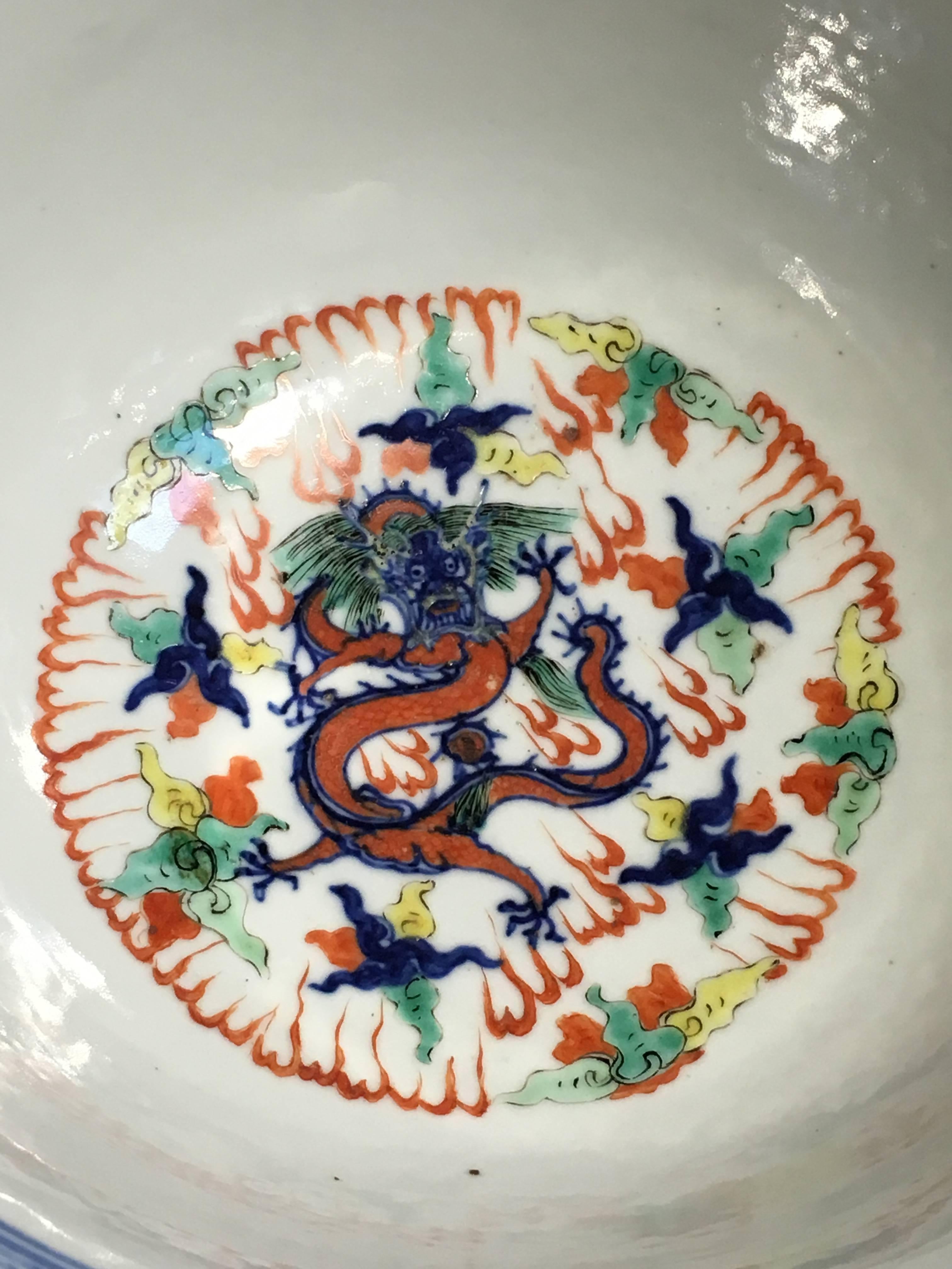 Enameled Large Chinese Qing Dynasty Wucai Porcelain Dragon Bowl, 19th Century For Sale