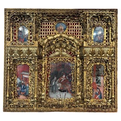Cadres chinois d'exportation en bois doré avec peintures sur verre inversées, dynastie Qing