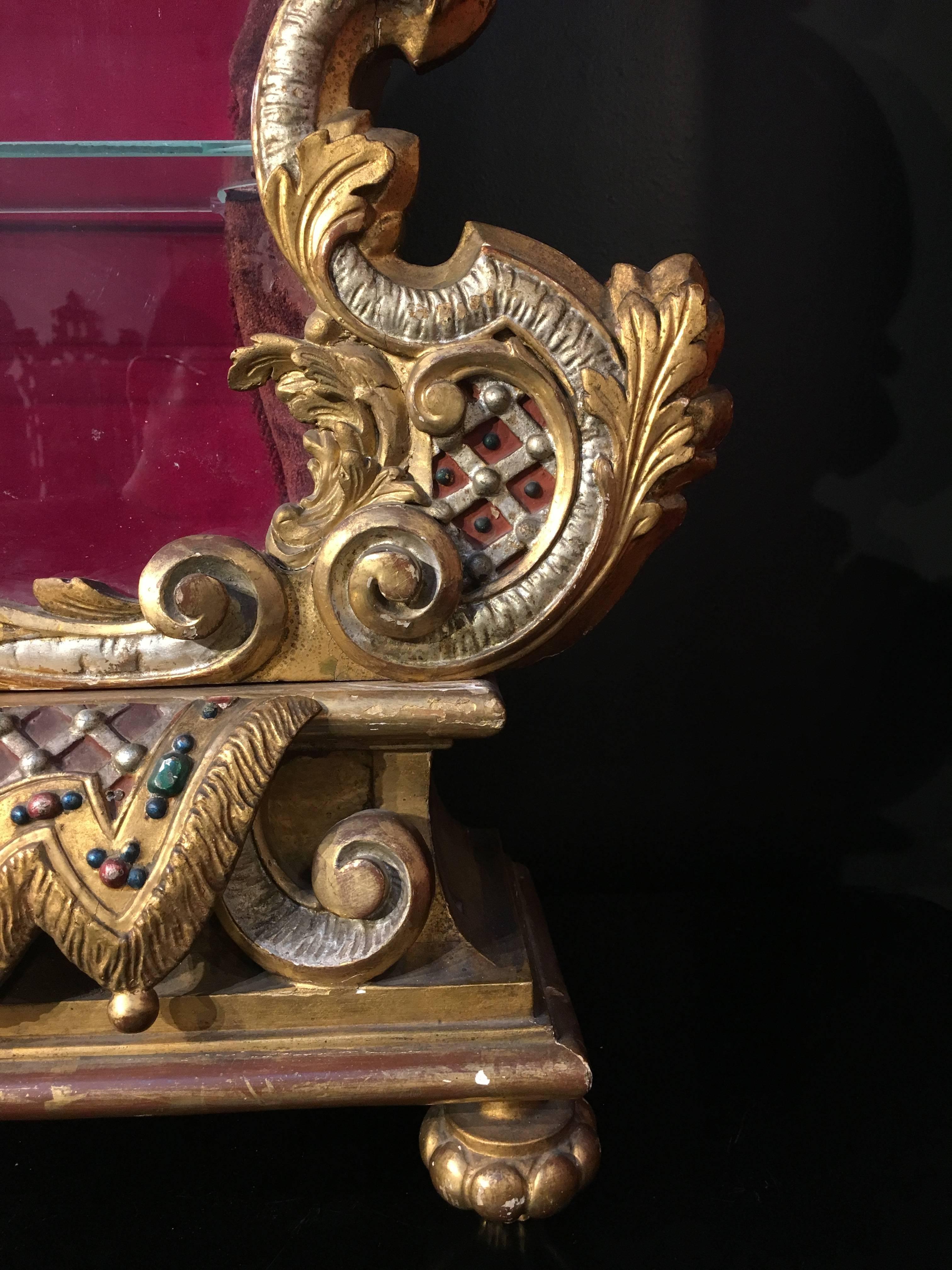 Late 19th Century Italian Baroque Revival Gilt and Polychrome Table Top Vitrine For Sale 5