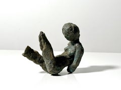 Scultura modernista in bronzo della metà del secolo, figura femminile astratta in posizione sdraiata, anni '50