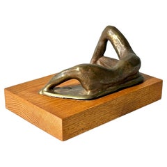 Mid Century Abstract Bronze Reclining Sculpture Style of Henry Moore USA 1970s