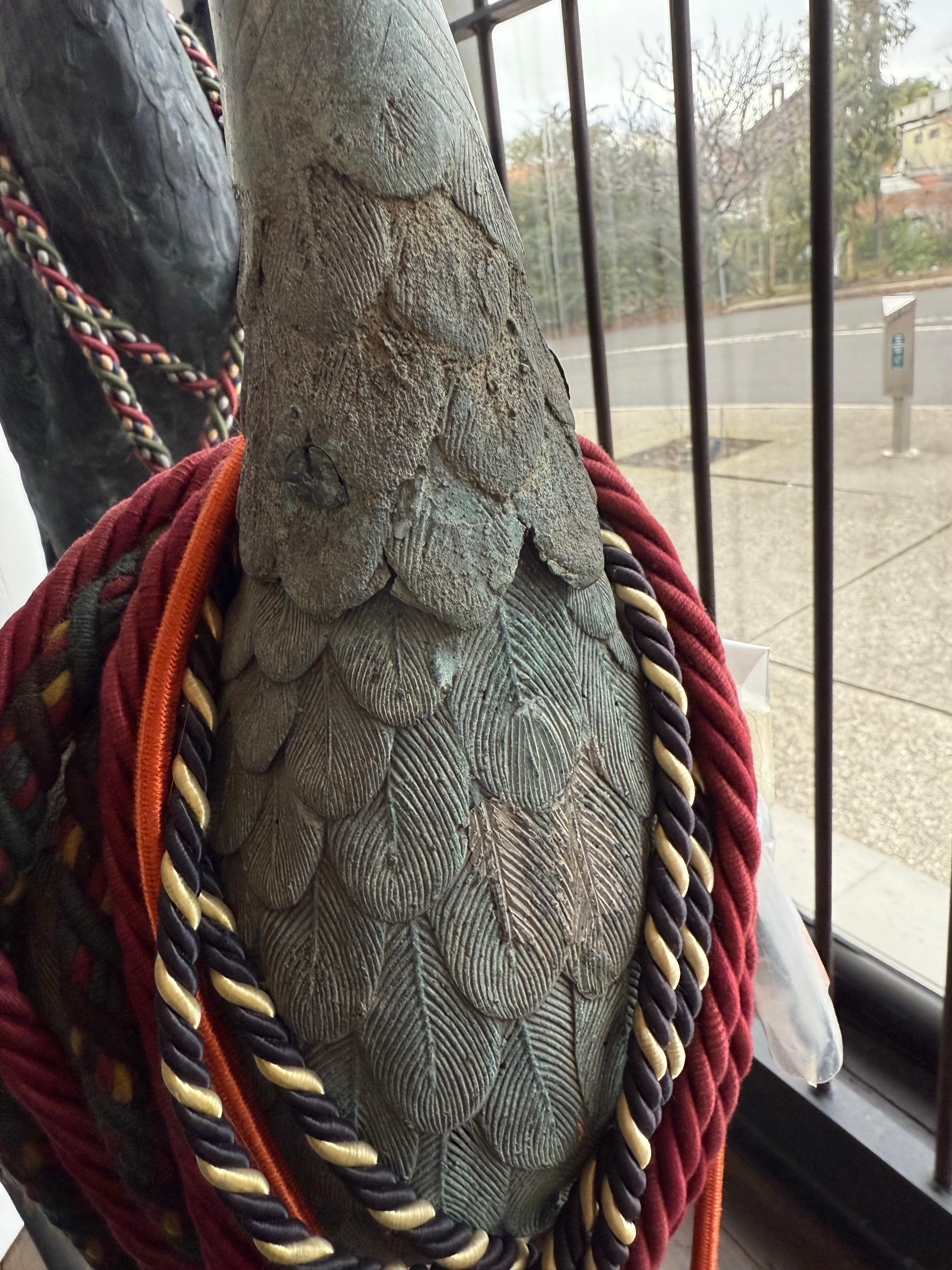 Statue de jardin japonaise en bronze représentant une Crane en vente 4