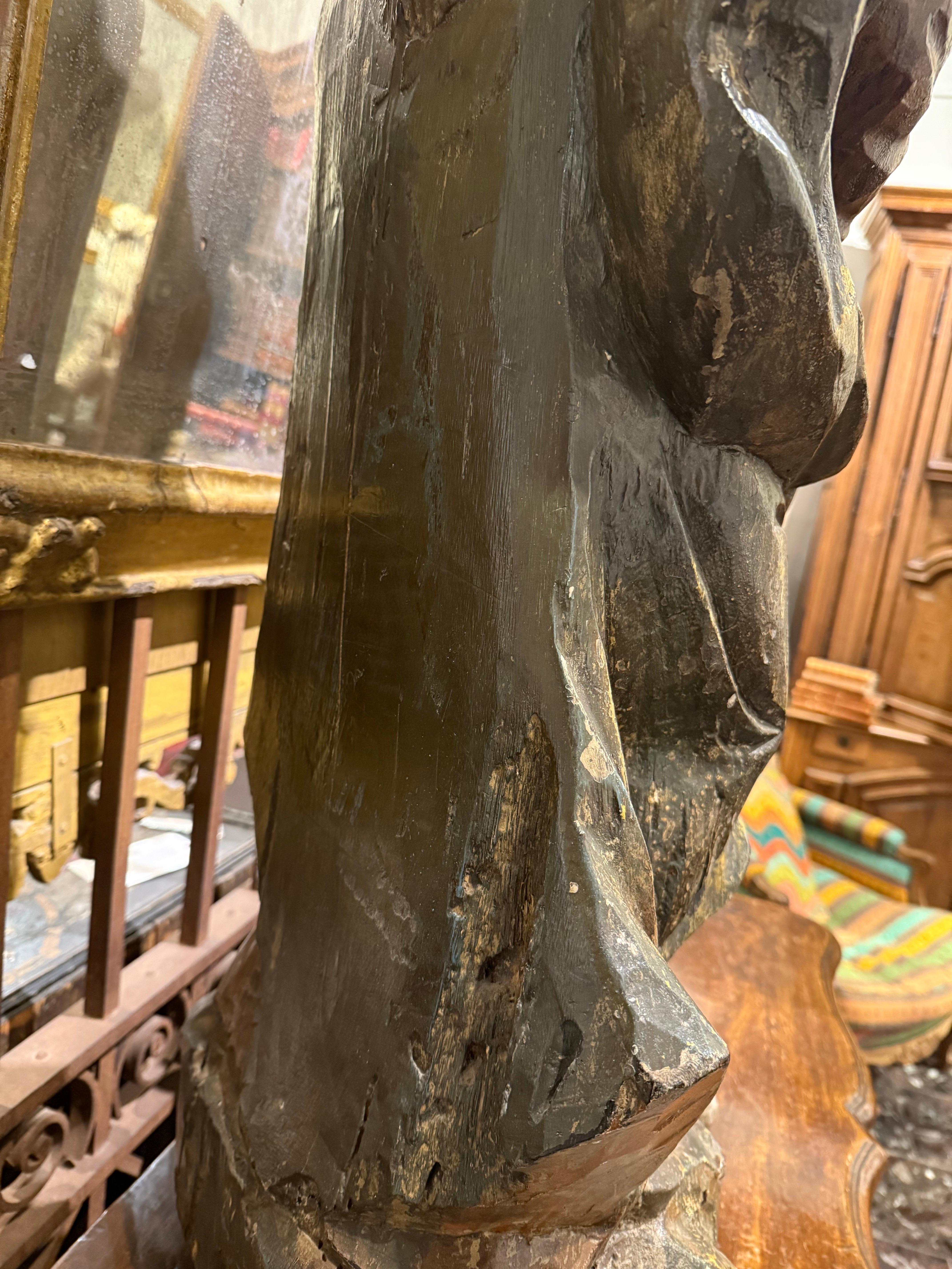 Figura scolpita e dipinta in policromia della Vergine e di Cristo, XVIII secolo in vendita 2