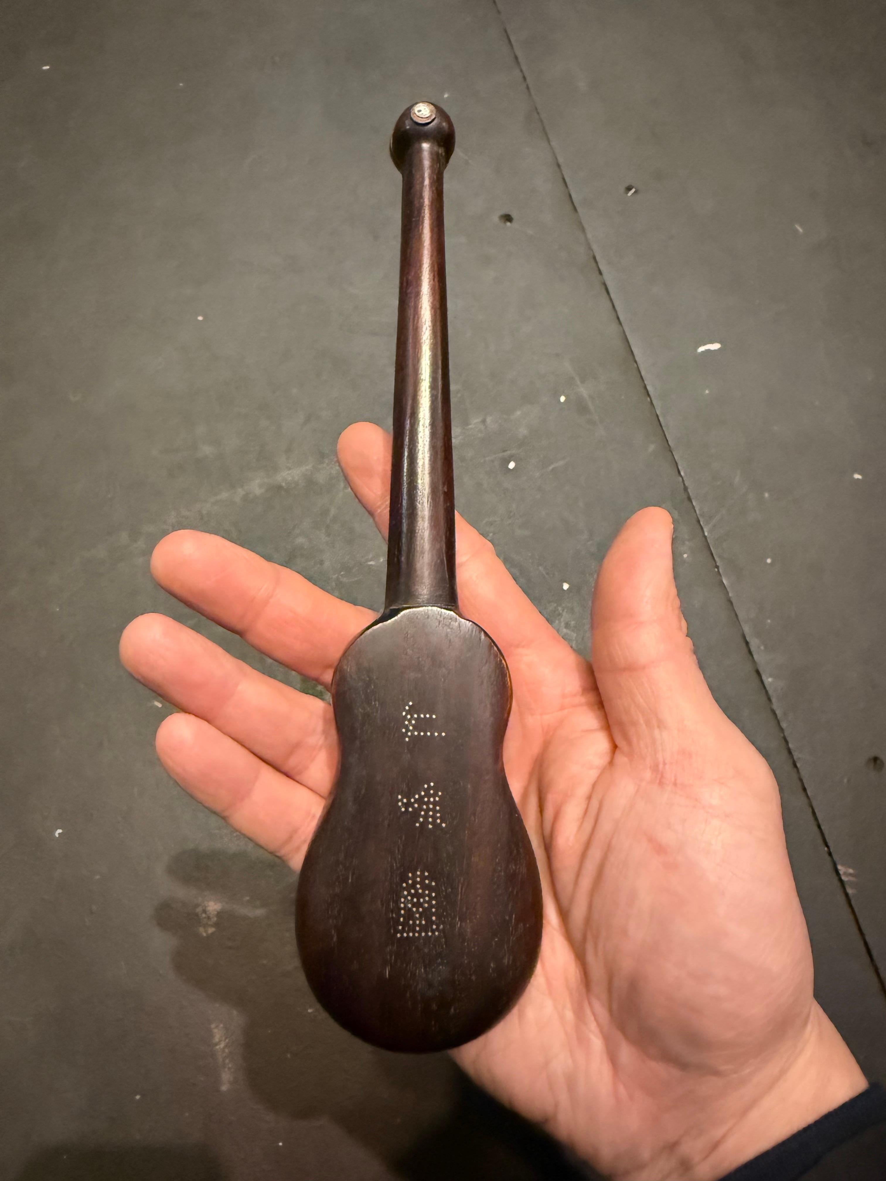Antike chinesische Medizinschale und Gewicht aus Metall mit Zitan-Etui aus Metall, 19. Jahrhundert im Angebot 1