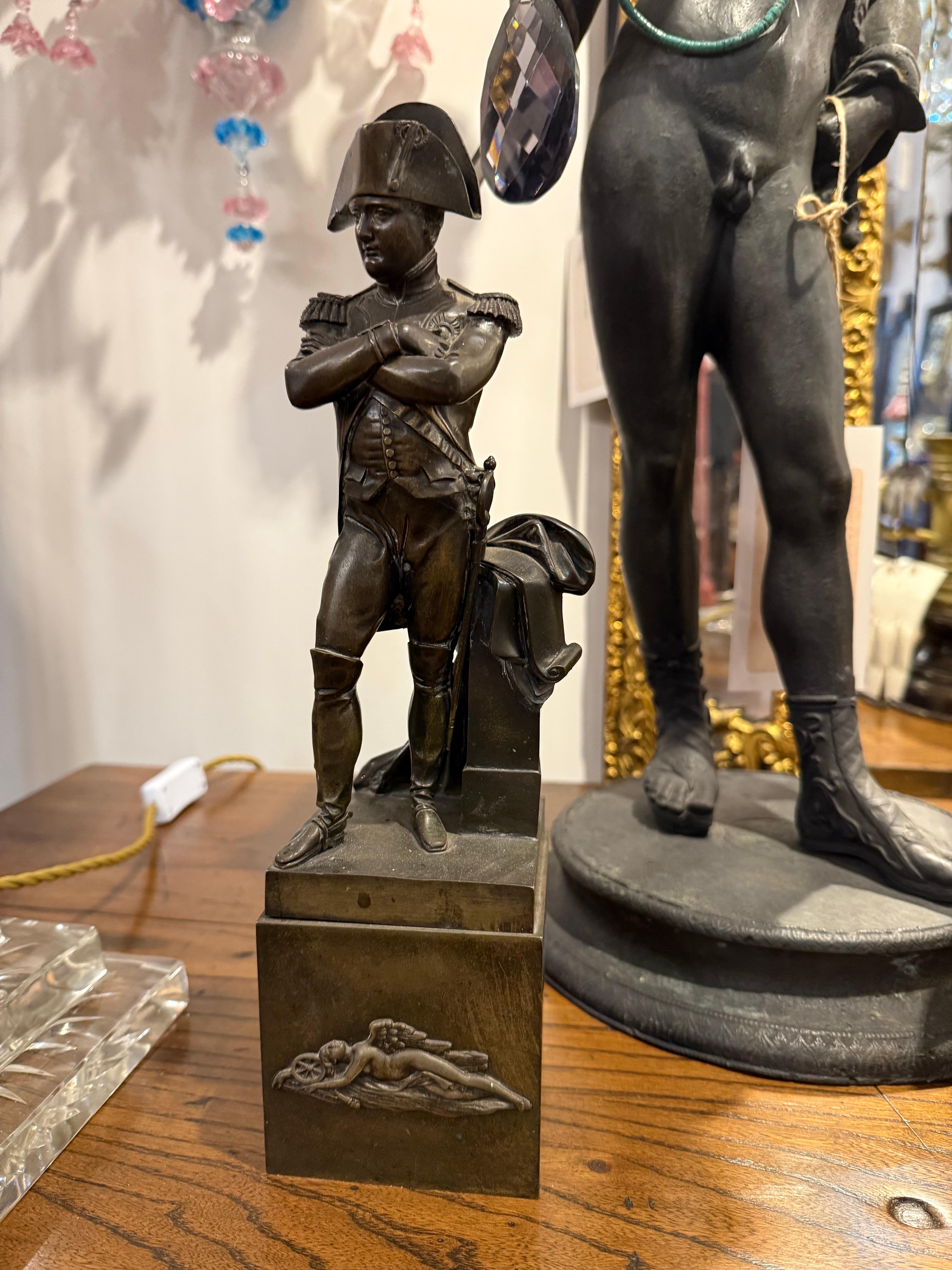 Figura di bronzo di Napoleone, XIX secolo in vendita 1