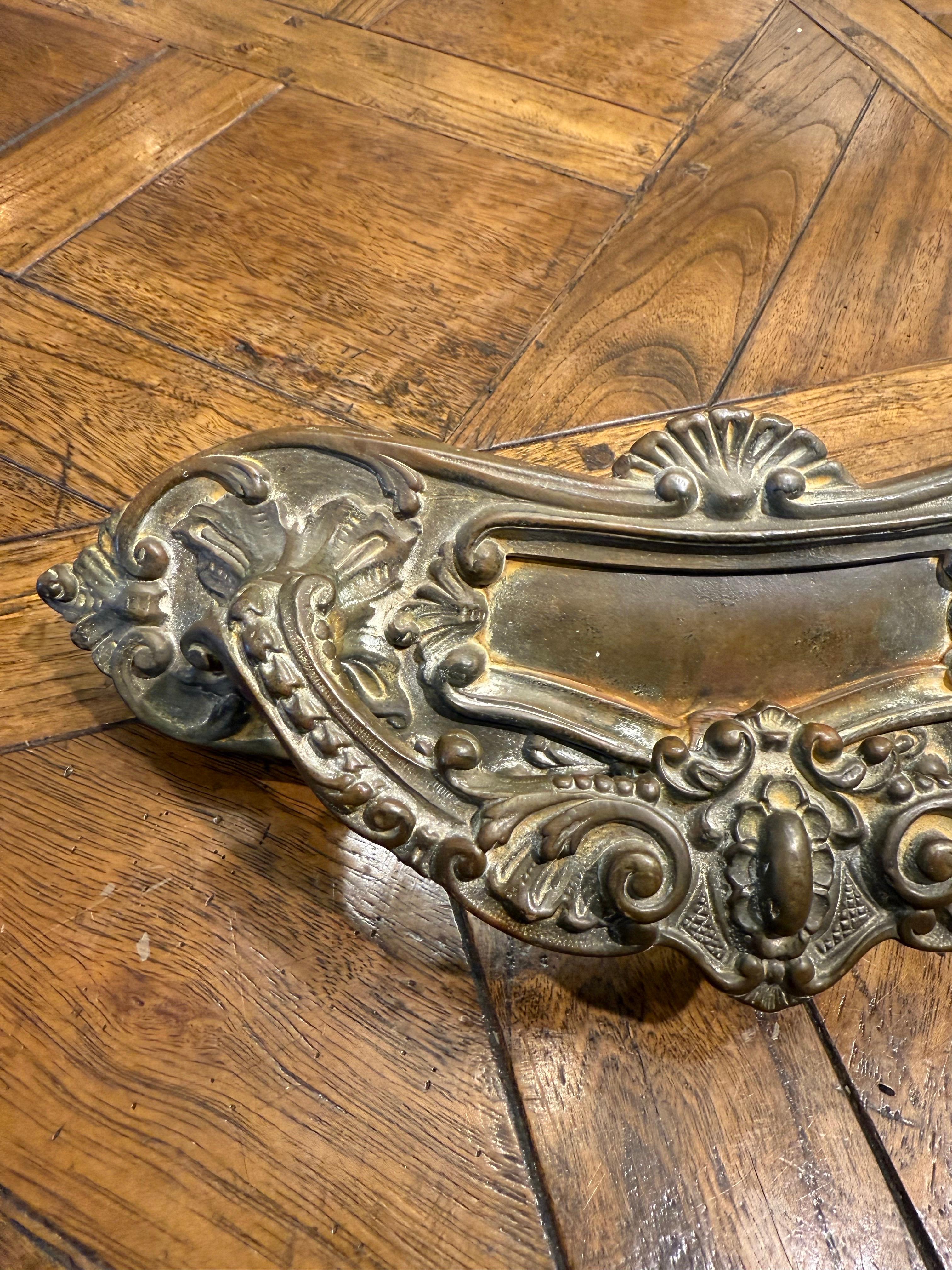 A French Bronze Door Handle, 19th Centry For Sale 3