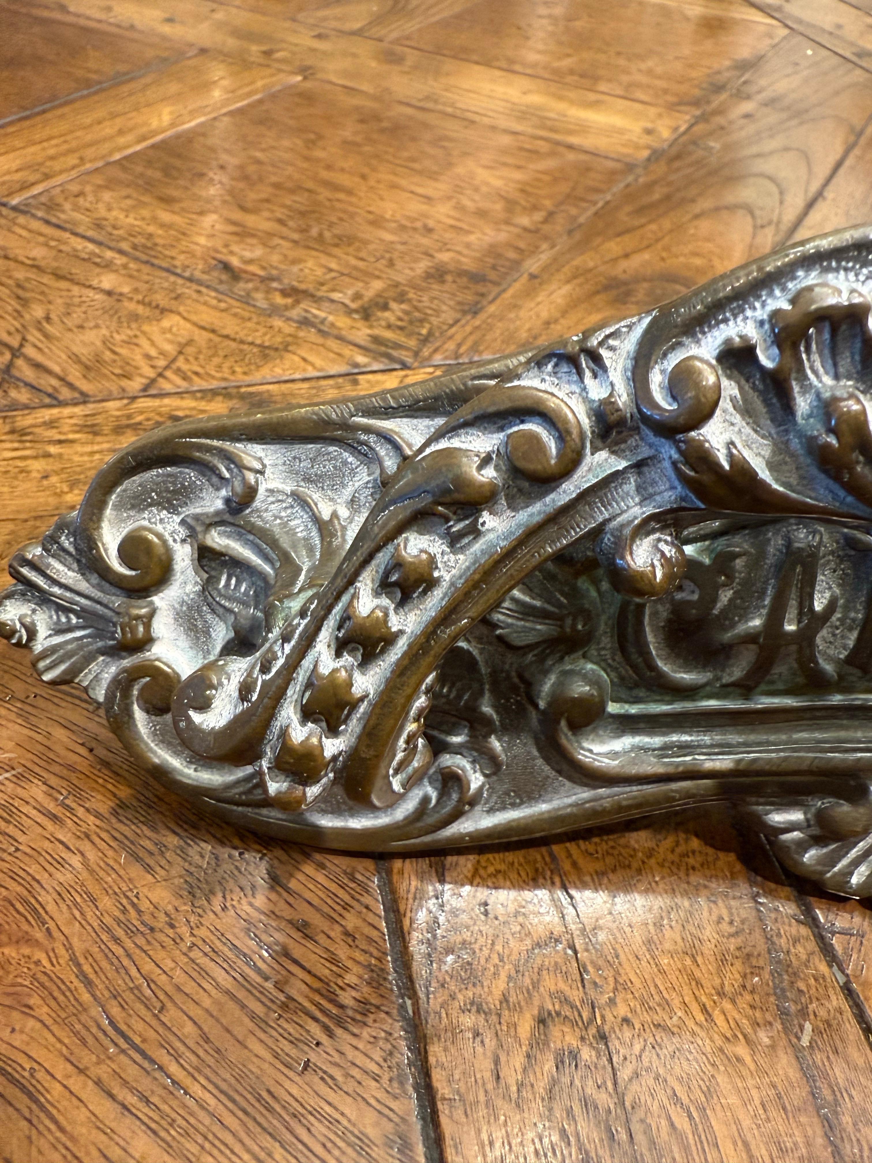 A French Bronze Door Handle, 19th Century For Sale 3