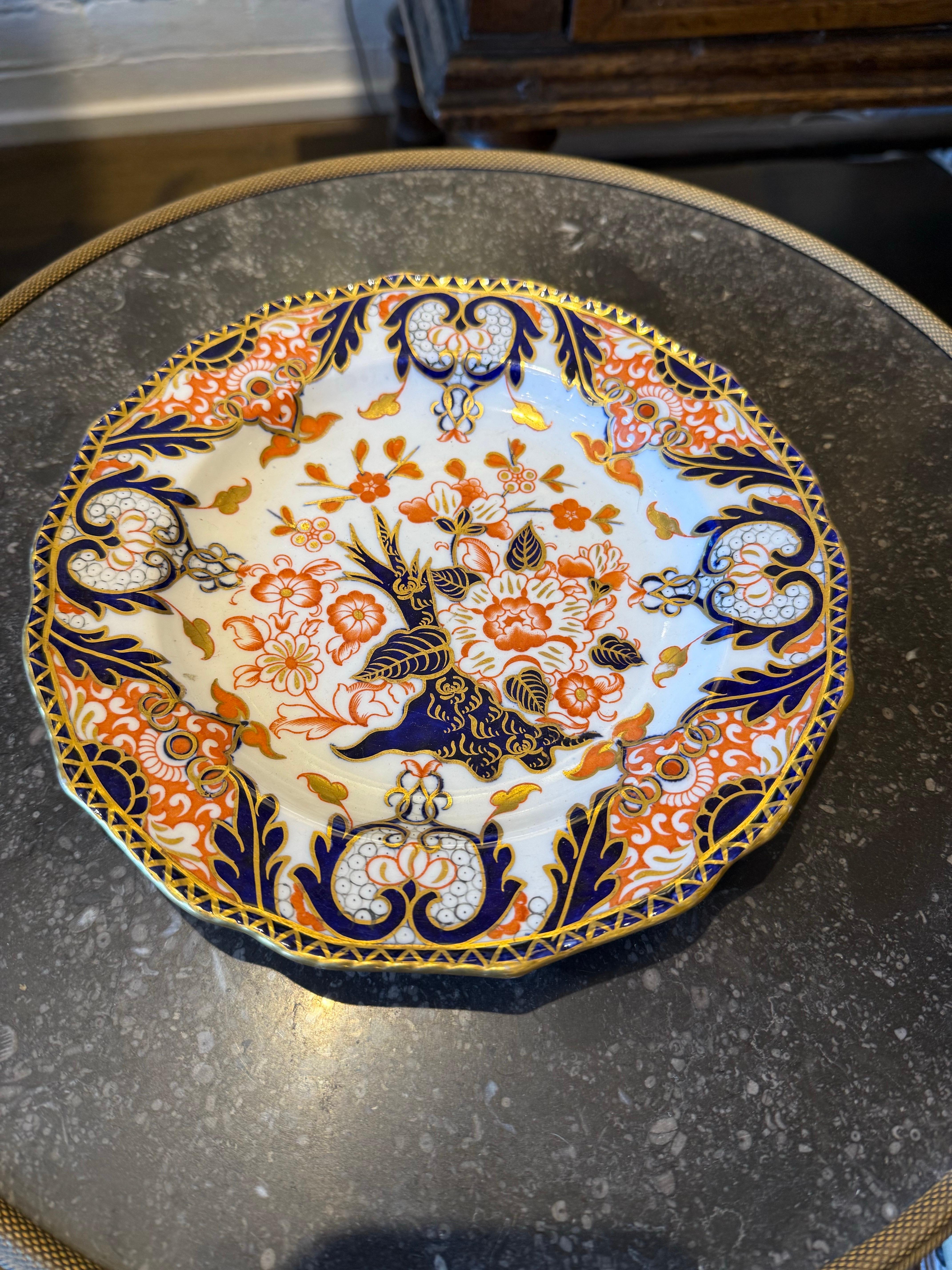 Plat en Imari '383' de Crown Derby, vers 1888 en vente 1