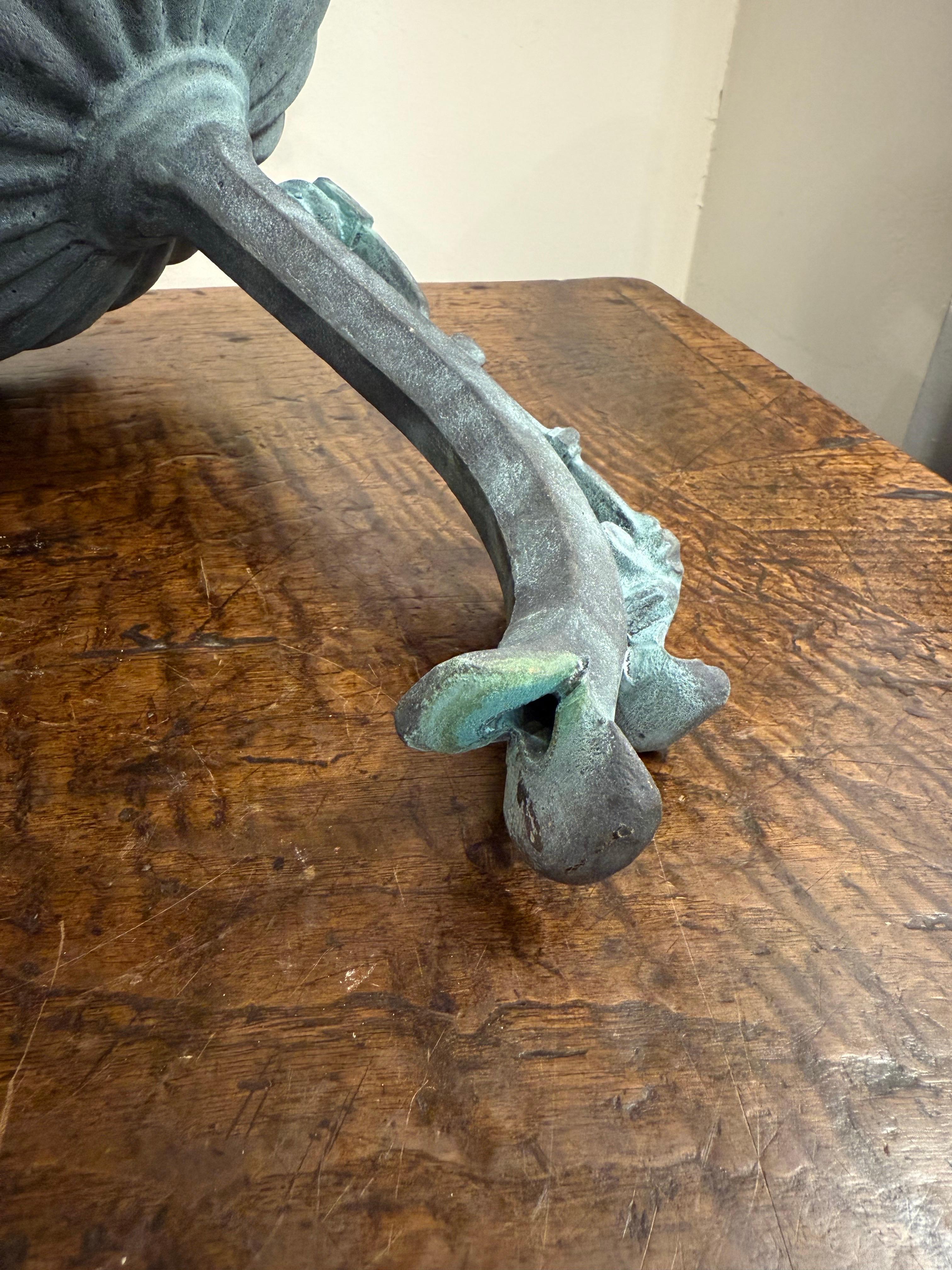 A Large Cast Bronze FW Spout with Large Florette and Scolop Pattern For Sale 7