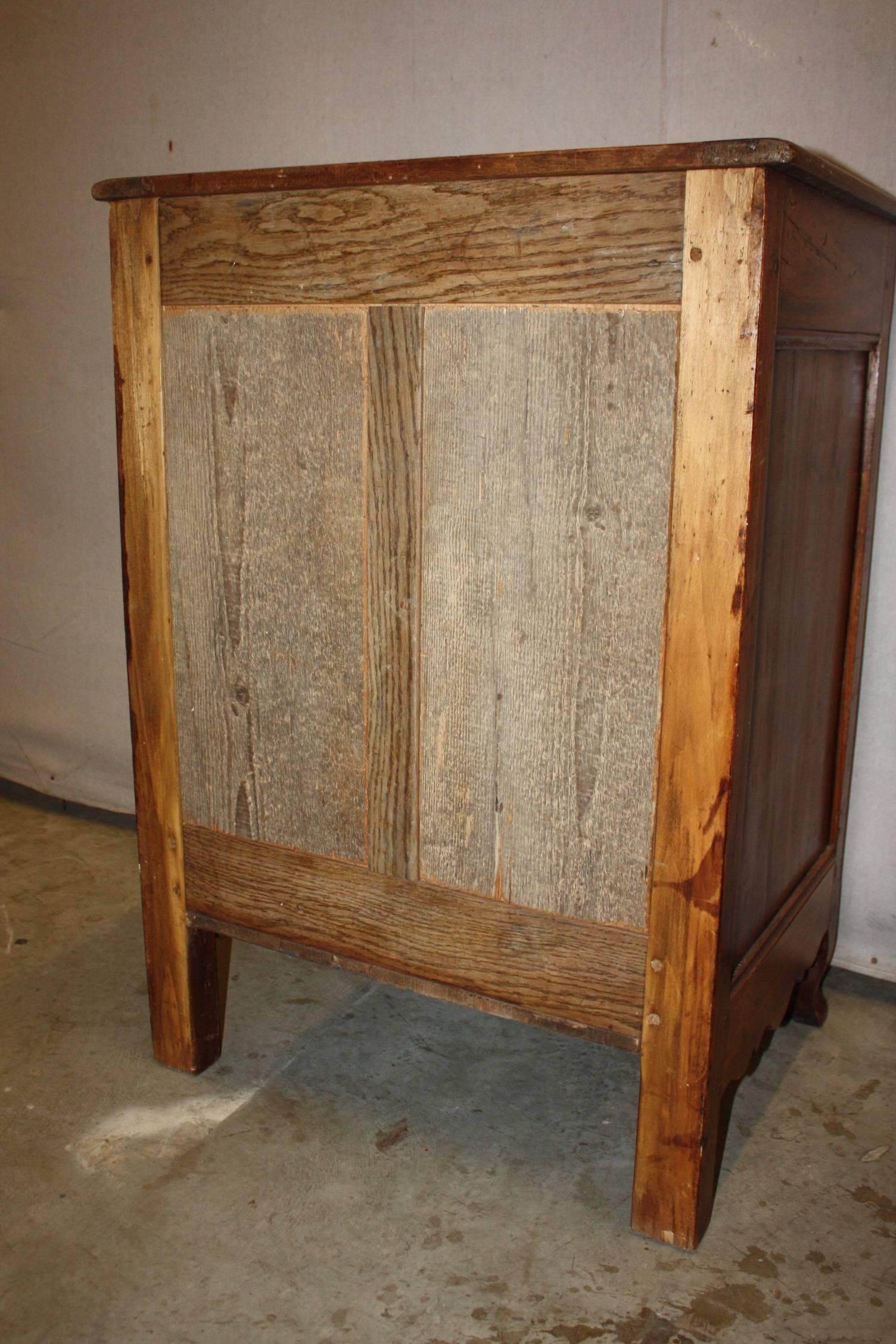 19th Century Louis XV Cabinet De Confiture 