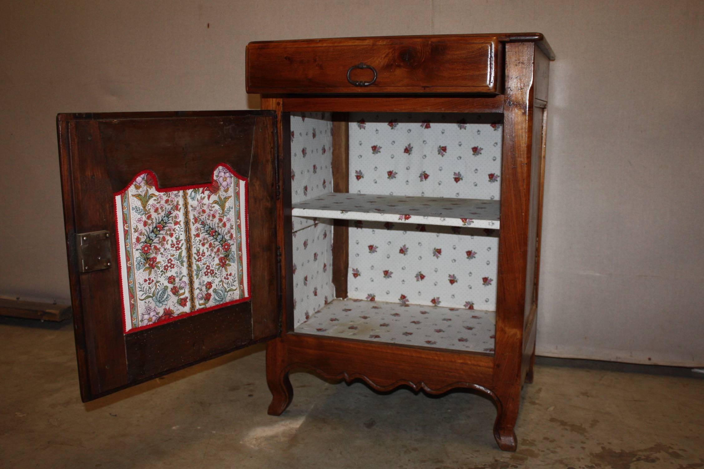 19th Century Louis XV Cabinet De Confiture 
