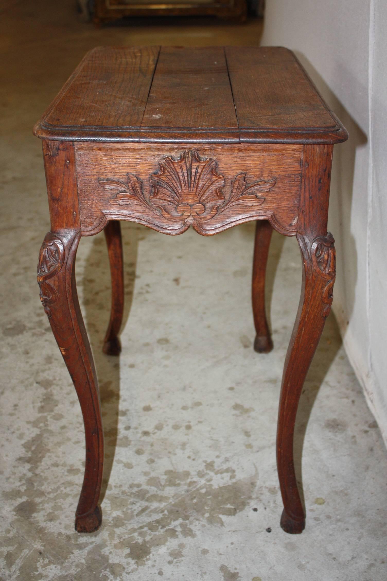 19th Century Petite French Oak Side Table with Drawer