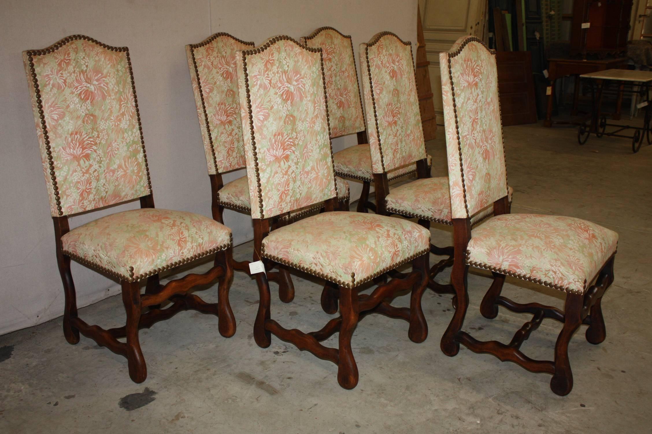 Set of Six 19th Century Walnut Os De Mouton Chairs 3
