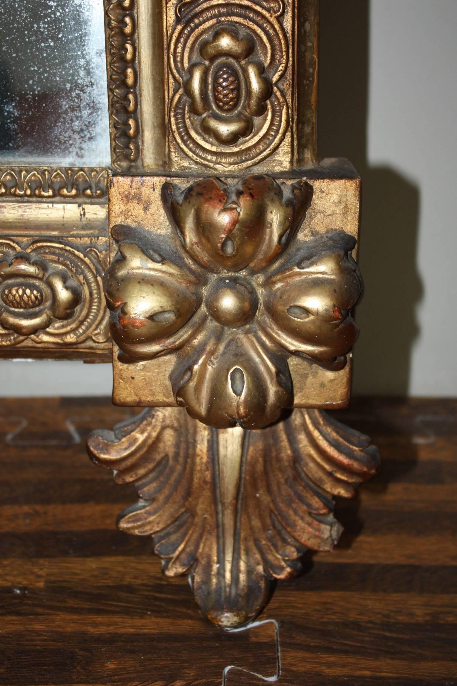 19th Century French Gilded Mirror with Cartouche 3