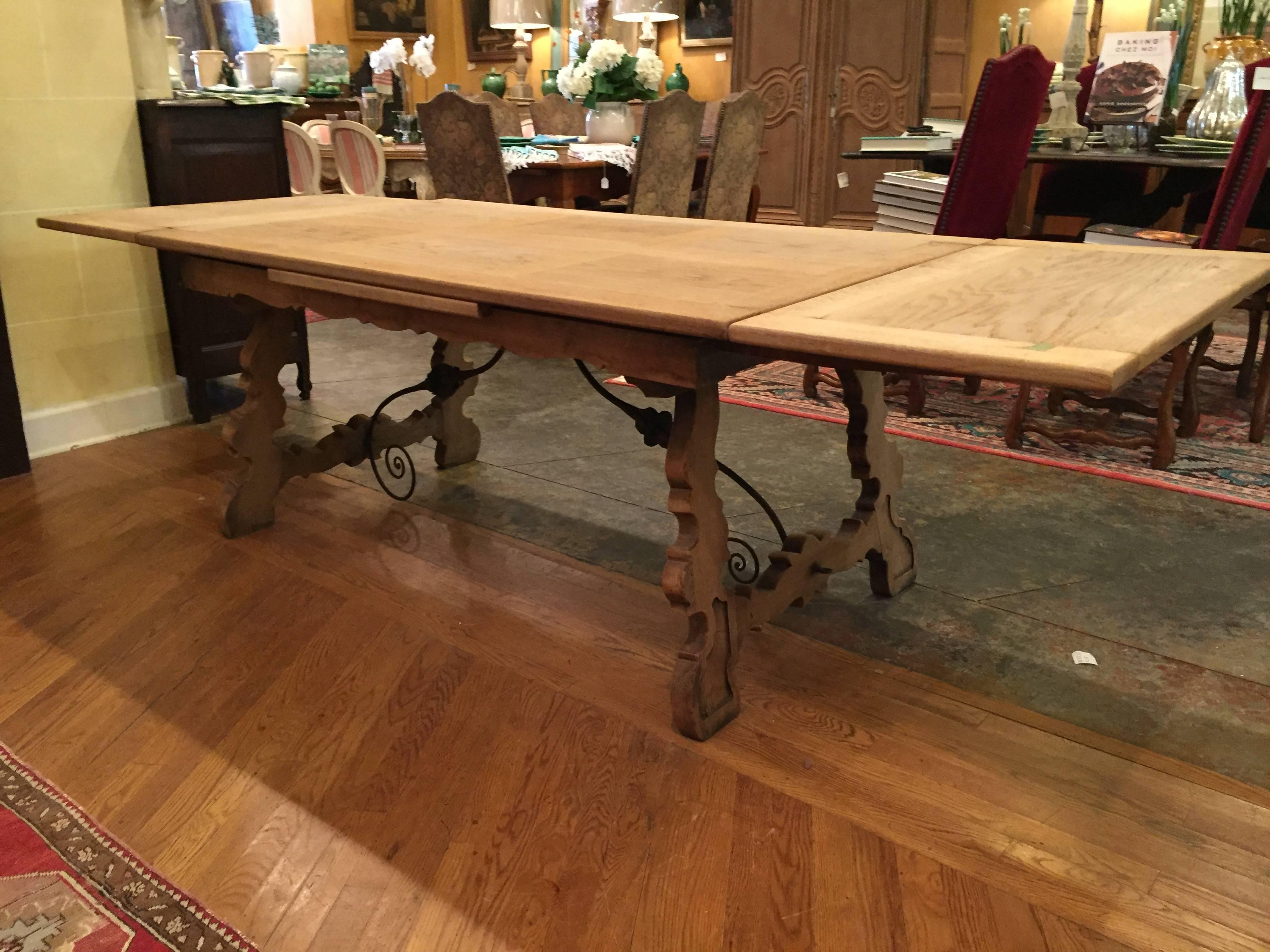 19th Century Spanish Draw-Leaf Trestle Table in Bleached Oak 3