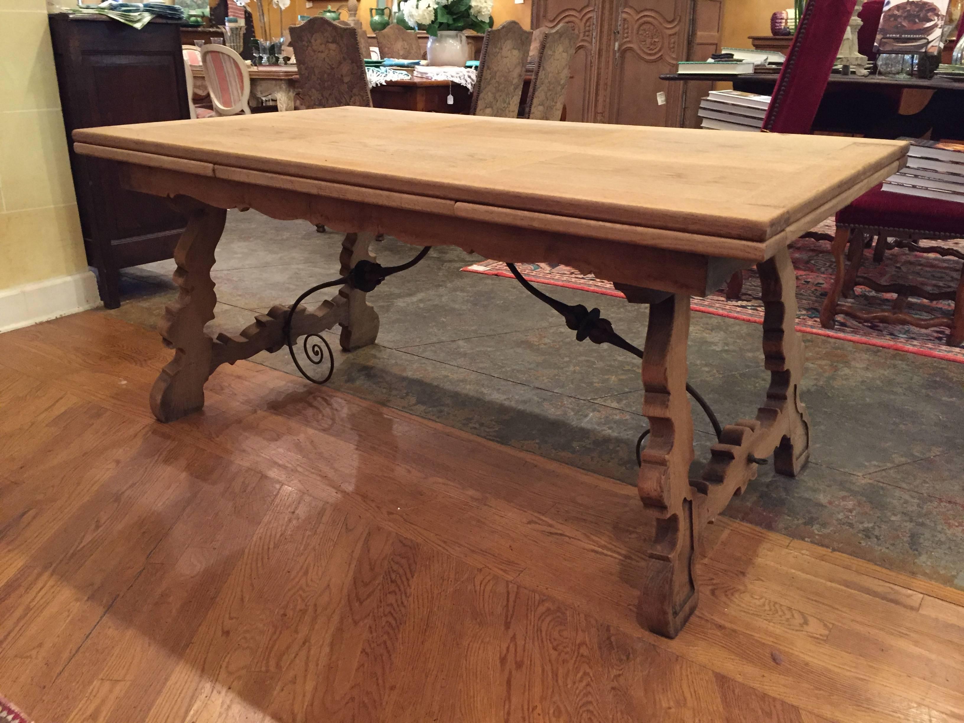 19th Century Spanish Draw-Leaf Trestle Table in Bleached Oak In Excellent Condition In Fairhope, AL