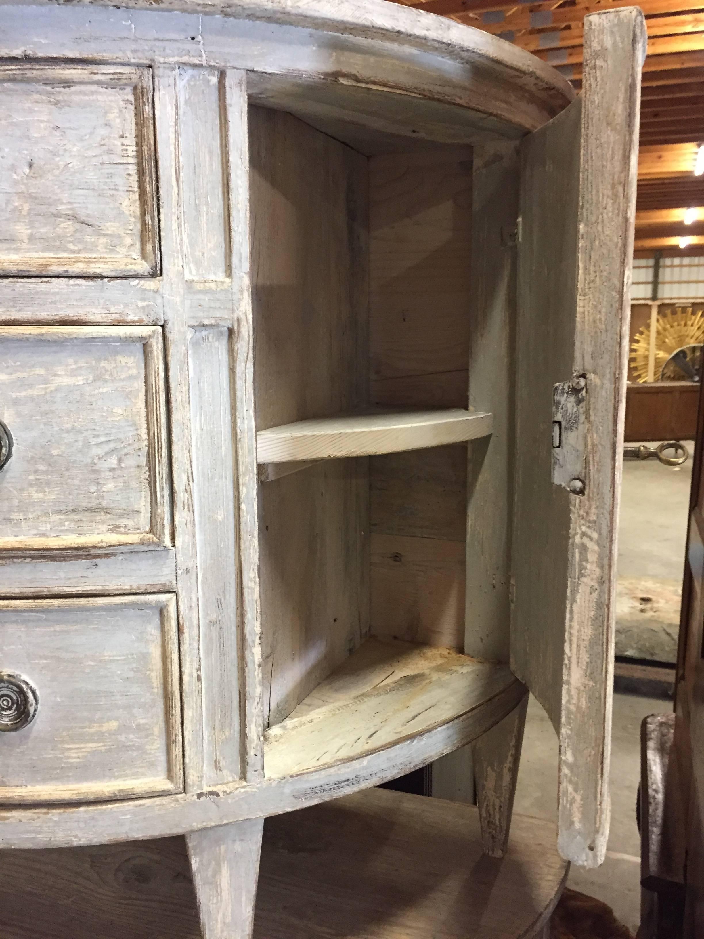 Pair of Painted Demilune Cabinets Commodes, Early 20th Century 1