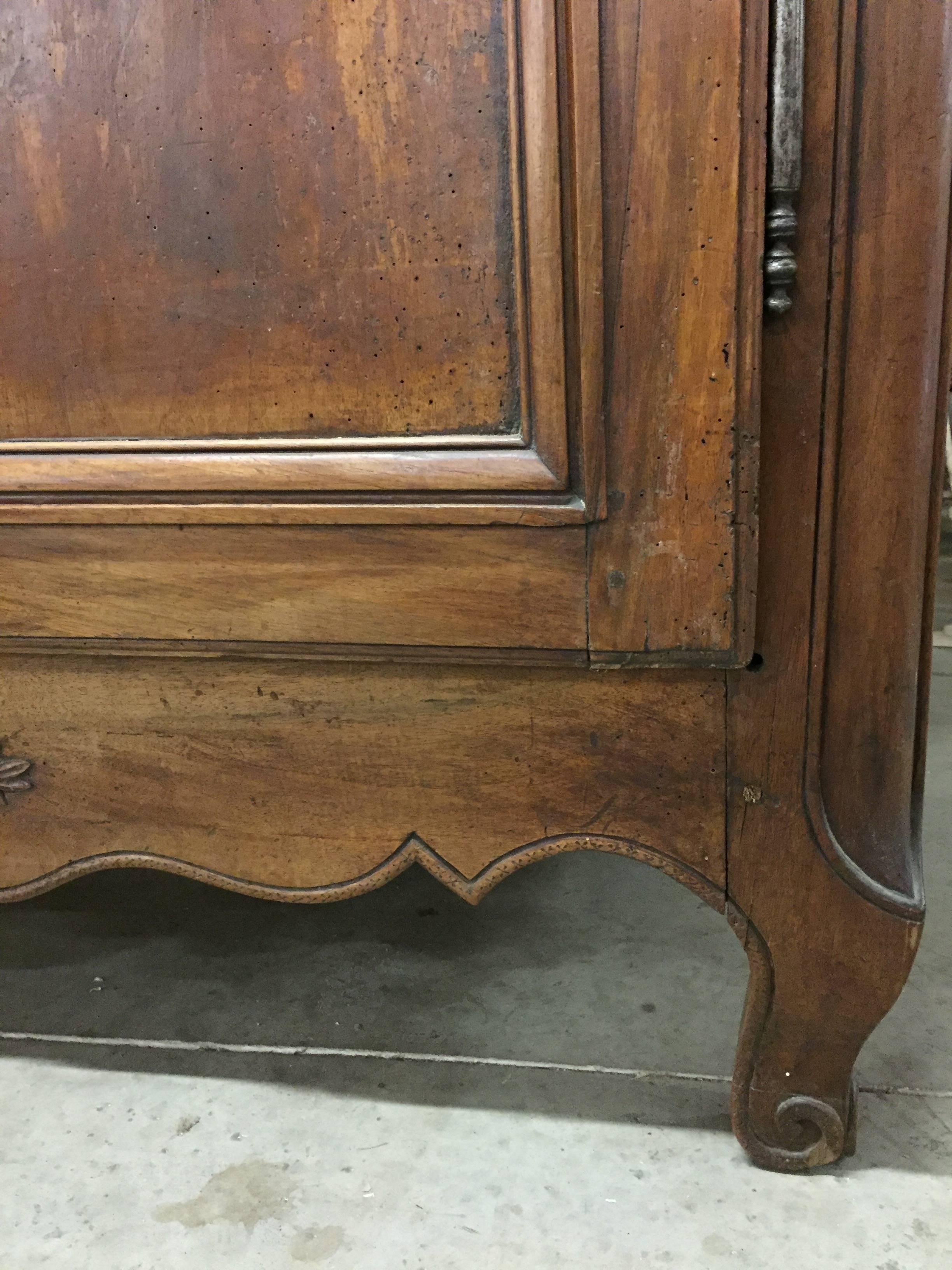 19th Century Country French Louis XV Carved Walnut Armoire 3