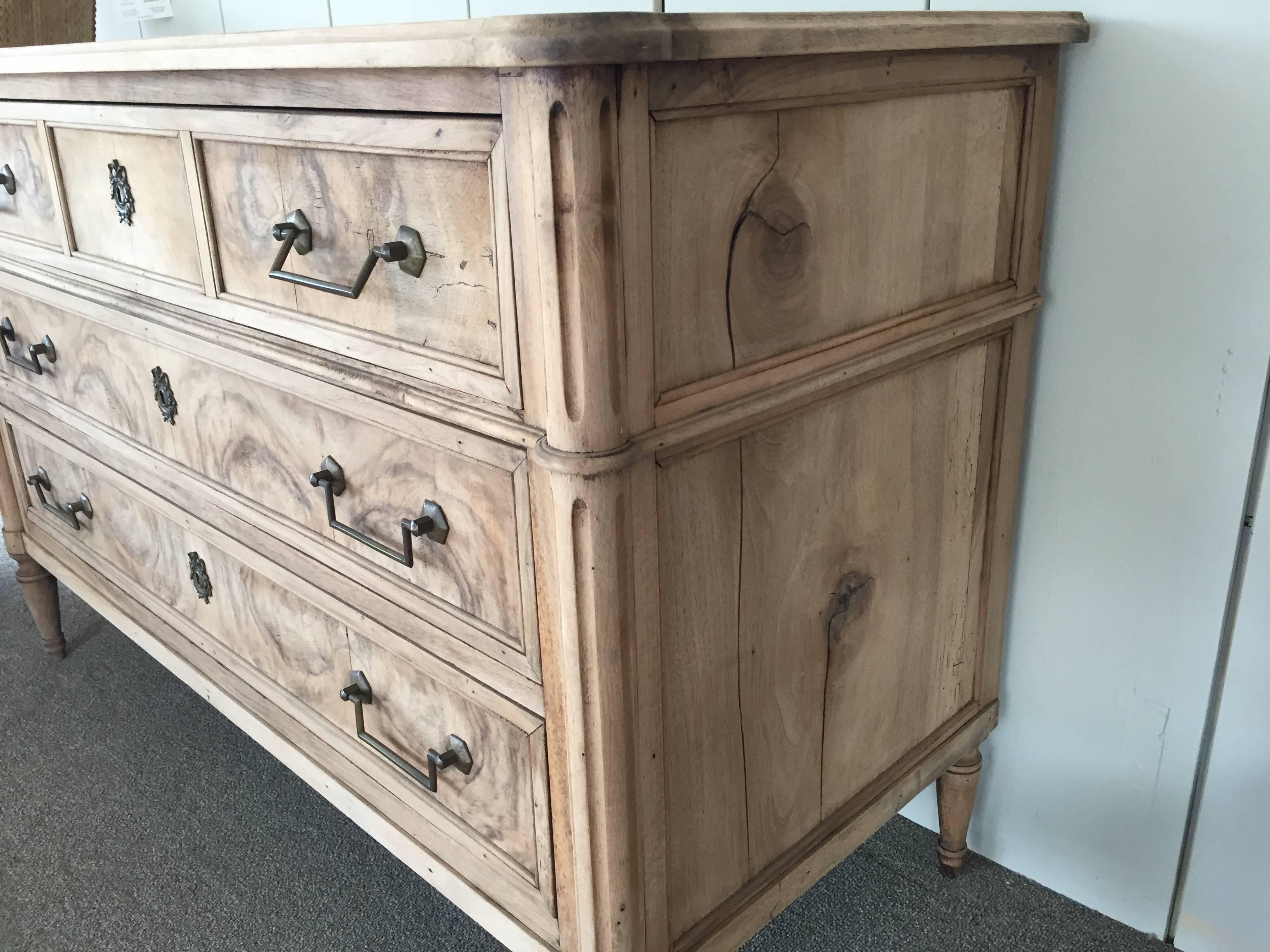 Louis XVI Bleached Walnut Commode In Good Condition In Fairhope, AL