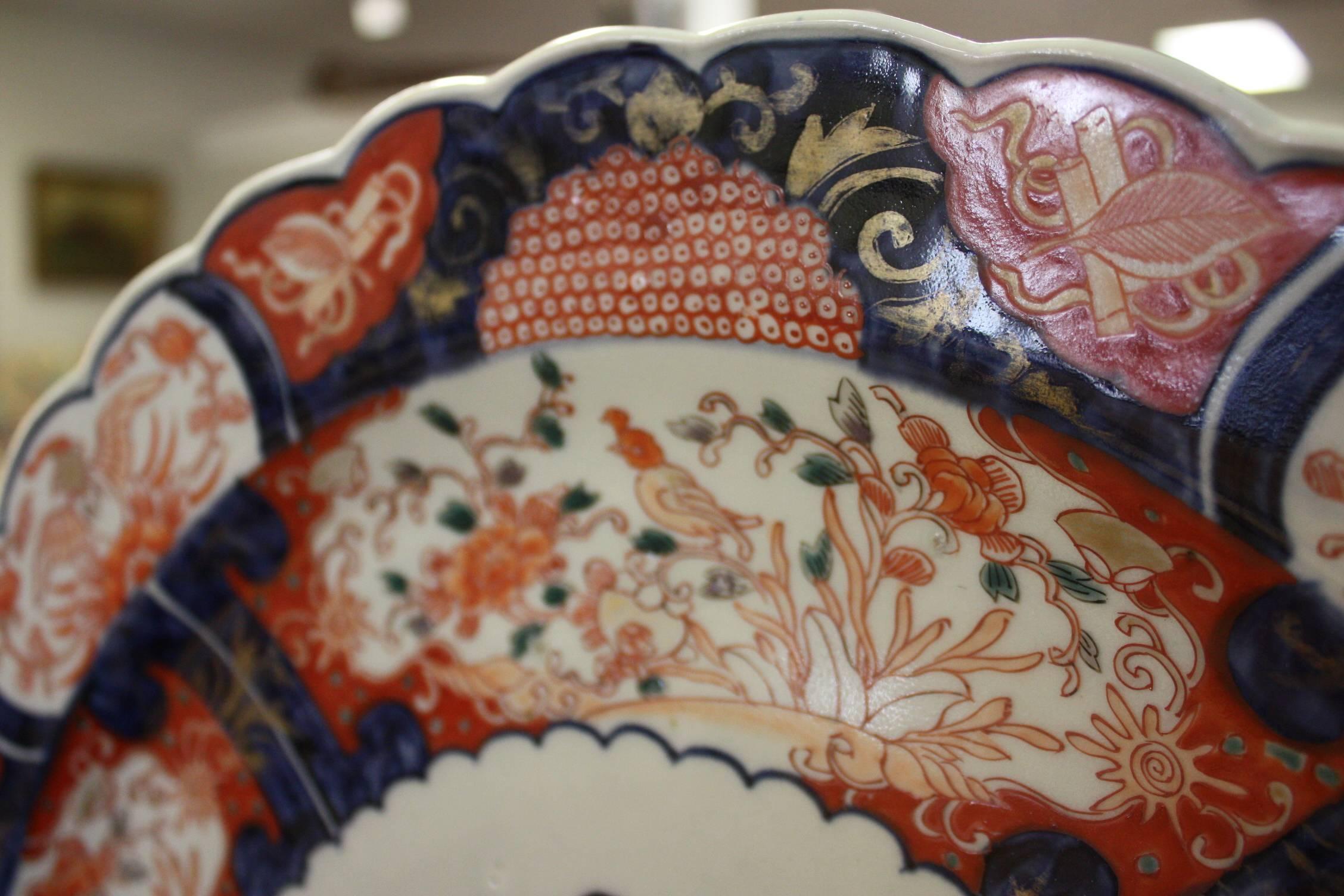 Collection of Antique Japanese Imari Plates In Good Condition In Fairhope, AL