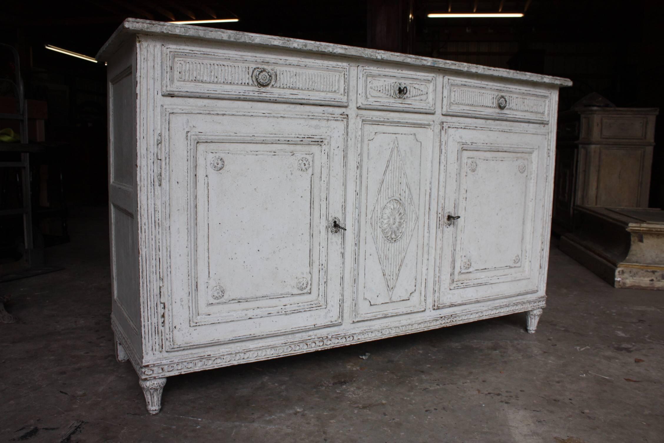 Elegant antique gray painted enfilade from Paris, France, circa 1880; featuring three drawers and two doors and fine detailed carving on the face and sides. Great storage.
