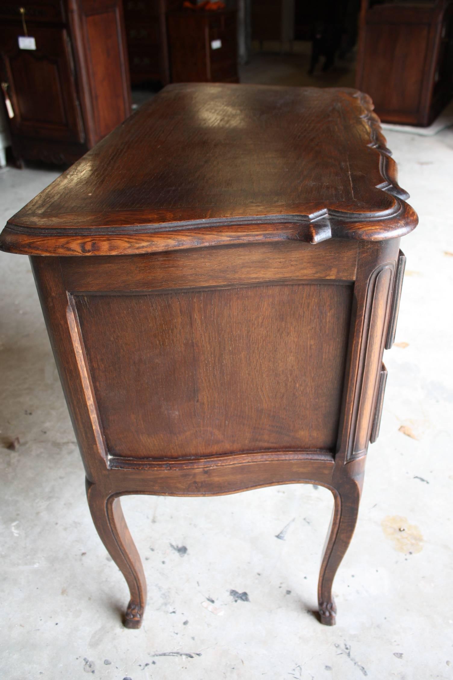 French Walnut Two-Drawer Commode 2
