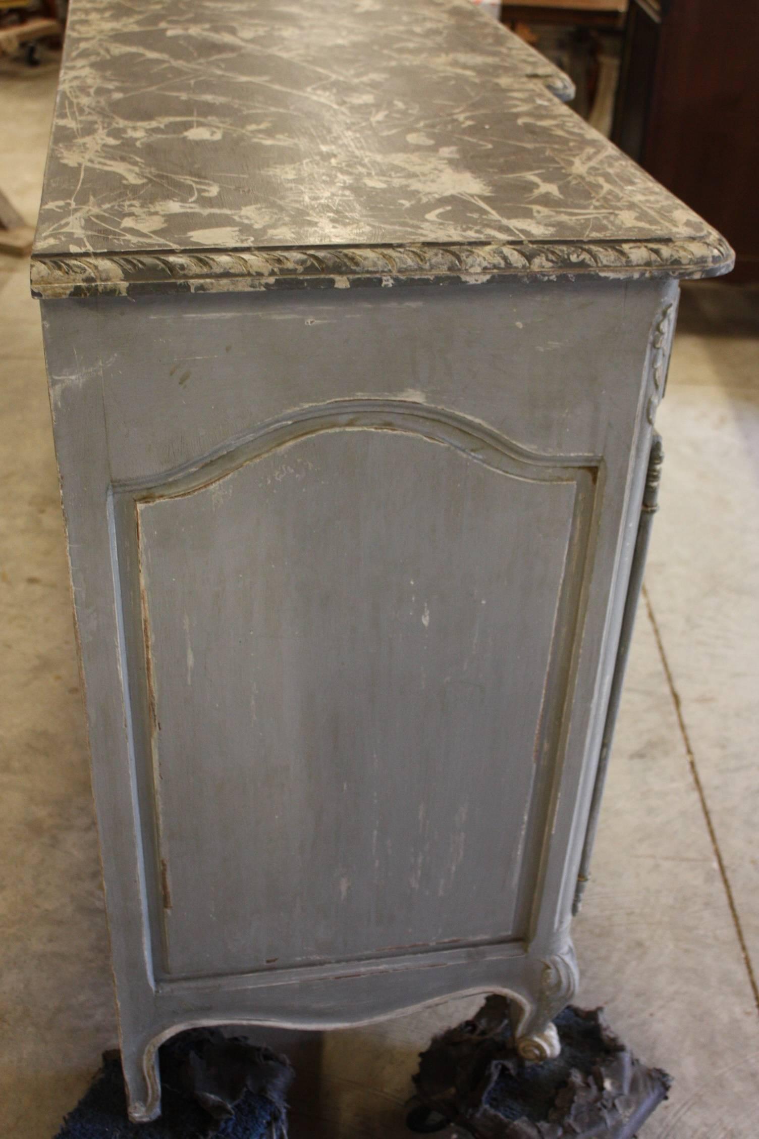 Louis XV Painted Provinical Enfilade with Faux Painted Marble Top In Good Condition For Sale In Fairhope, AL