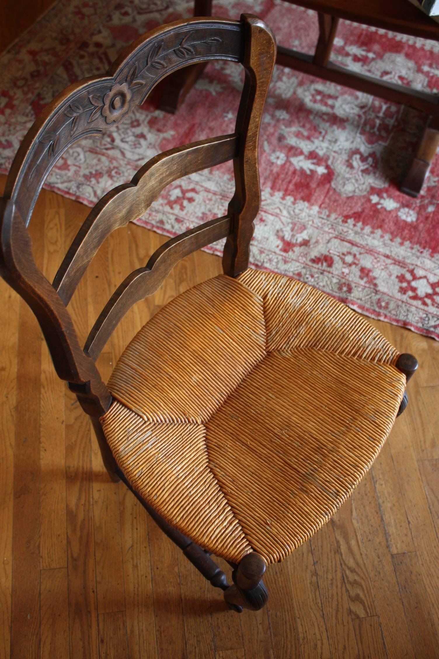 Set of Six French Oak Kitchen Dining Country Chairs with Rush Seats 1