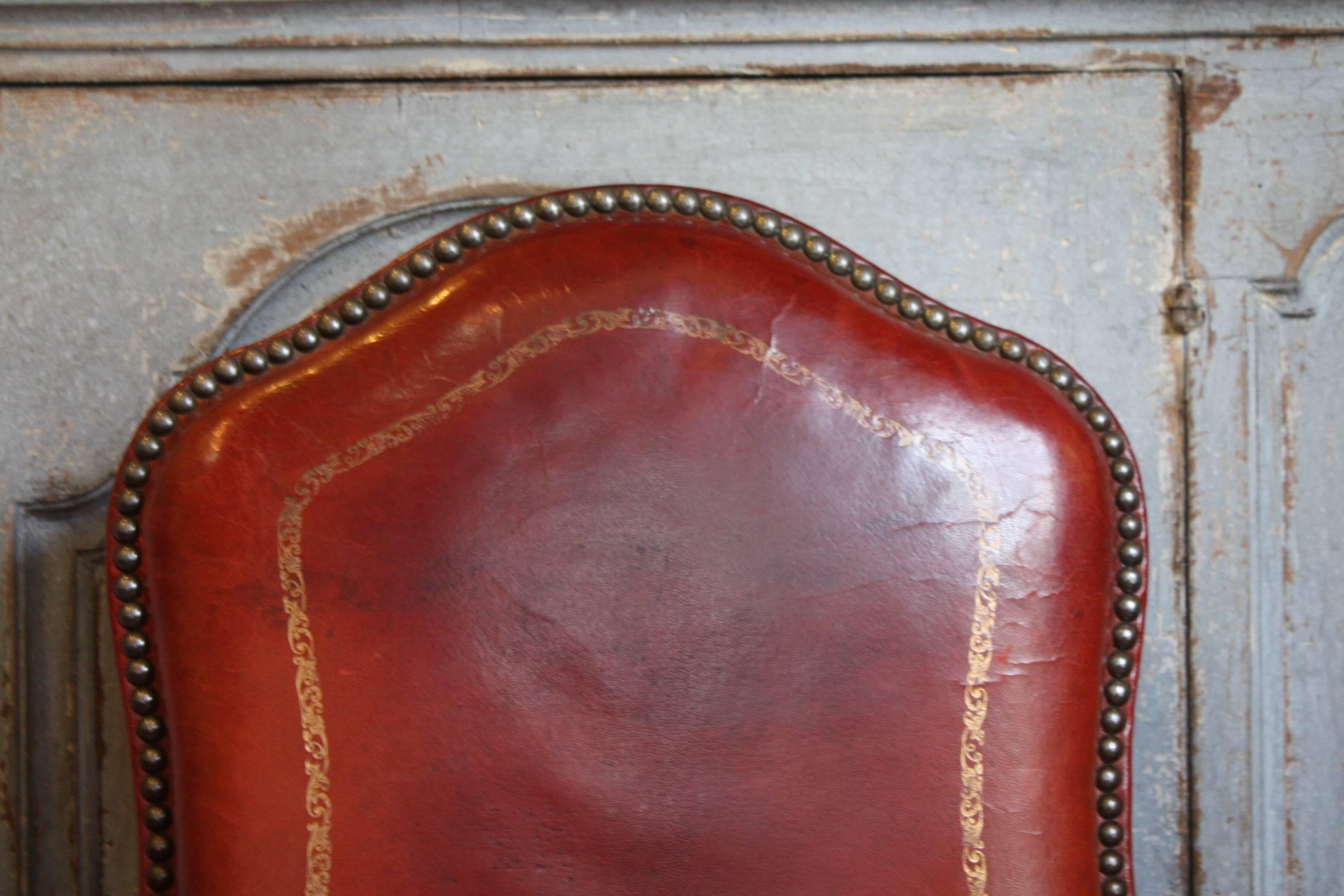 Set of Eight Louis XV Style Leather with Toile Dining Chairs In Good Condition In Fairhope, AL